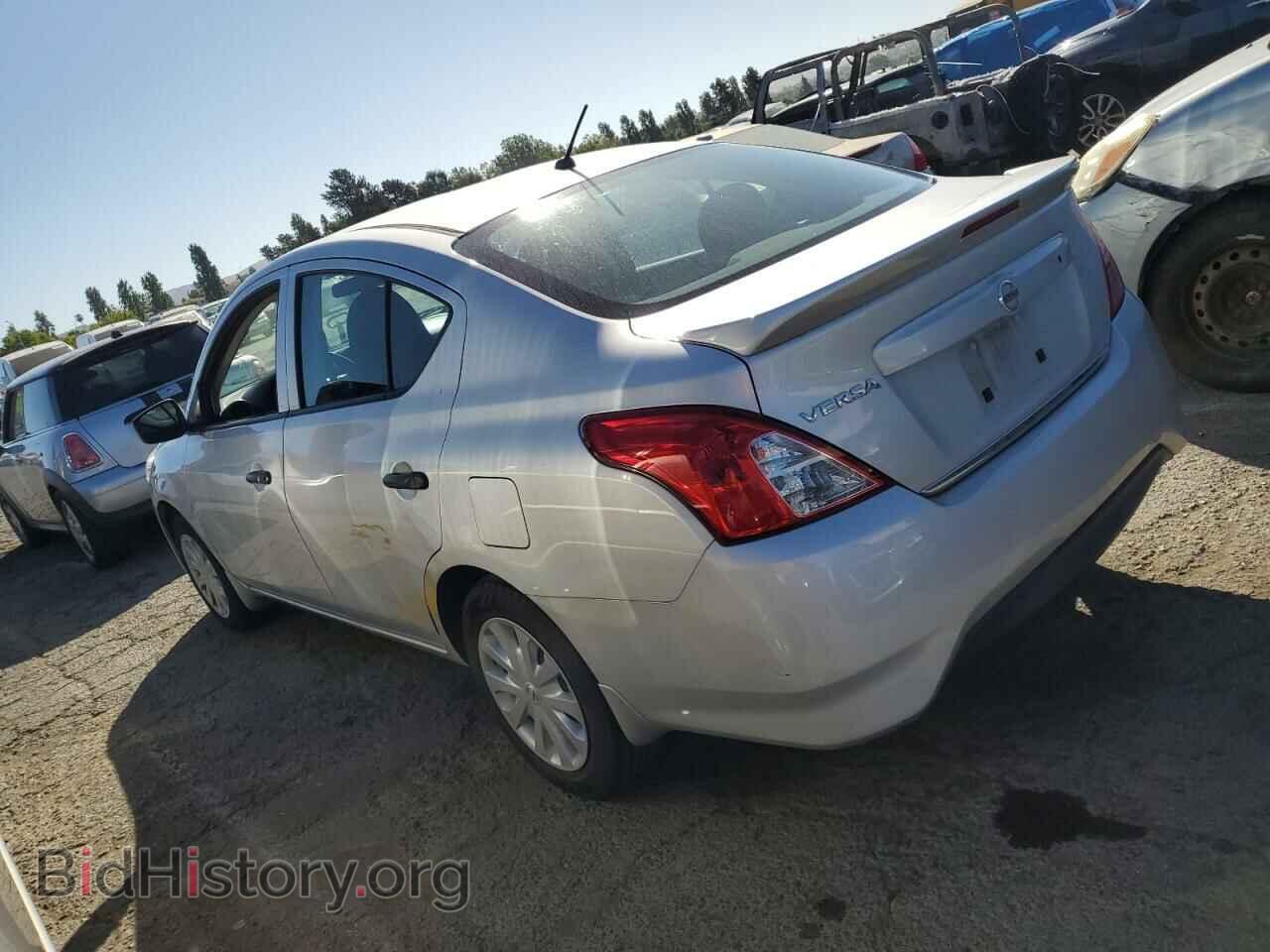 2017 NISSAN VERSA - VIN: 3N1CN7AP5HL875076 - Фото 2