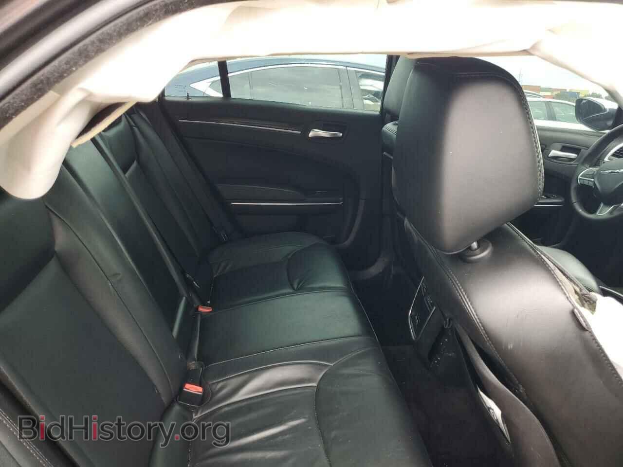 2016 CHRYSLER 300 - VIN: 2C3CCAAG3GH238781 - Фото 10