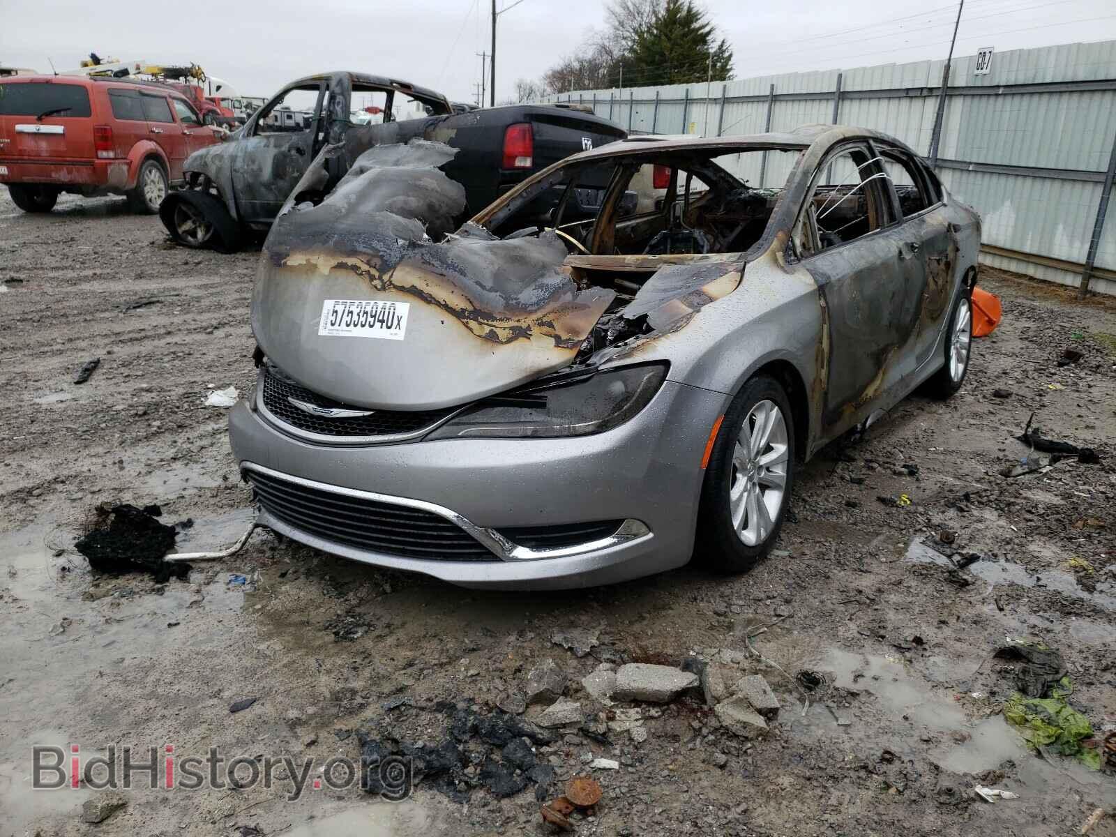 2016 CHRYSLER 200 - VIN: 1C3CCCAB9GN120676 - Фото 2