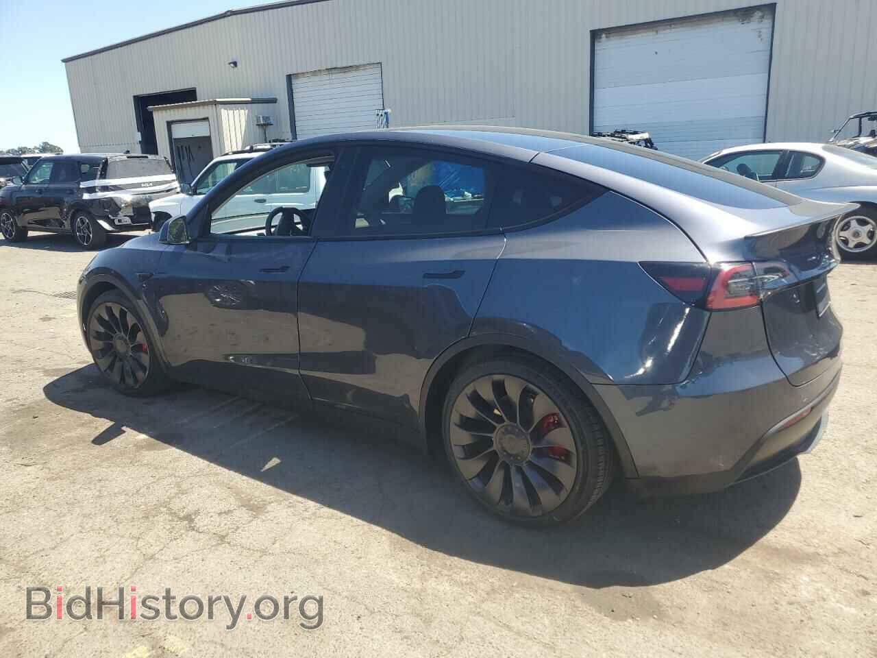 2023 TESLA MODEL Y - VIN: 7SAYGDEFXPF613129 - Фото 2