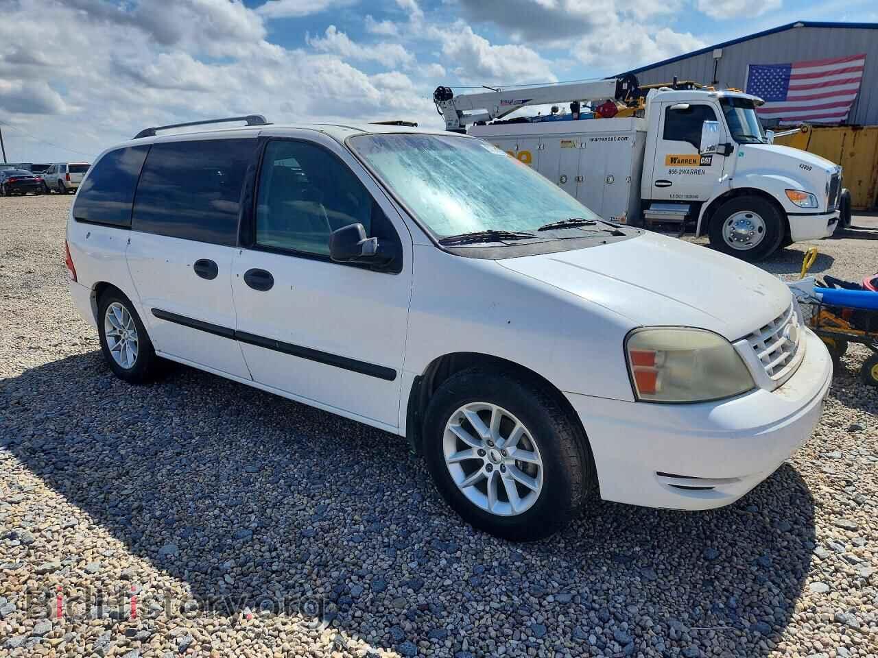 2006 FORD FREESTAR - VIN: 2FMZA51686BA20083 - Фото 4