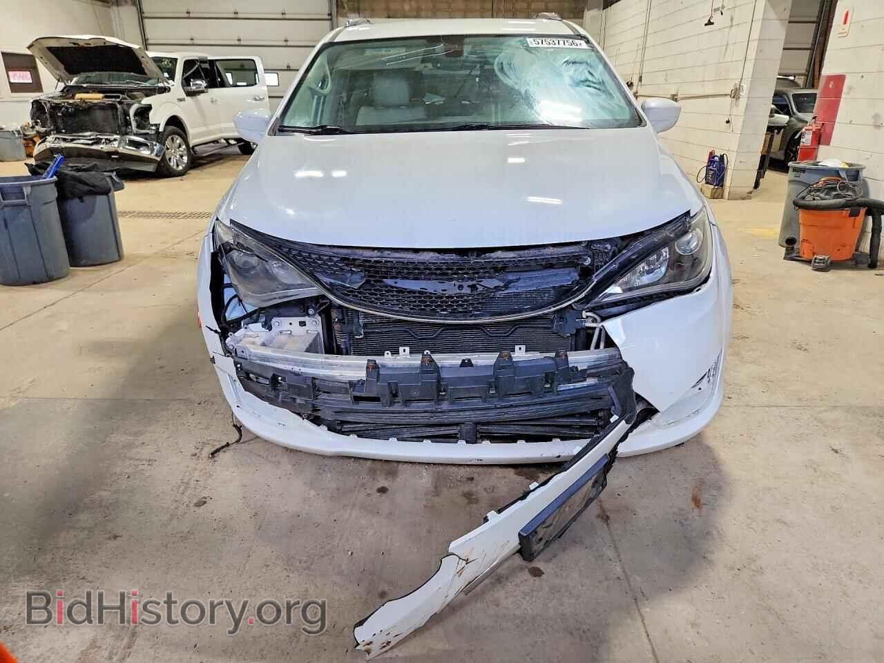 2017 CHRYSLER PACIFICA - VIN: 2C4RC1EG8HR550929 - Photo 5