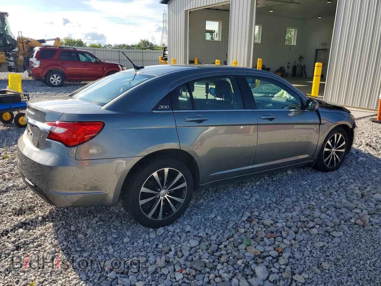 2013 CHRYSLER 200 - VIN: 1C3CCBCG7DN744412 - Photo 3