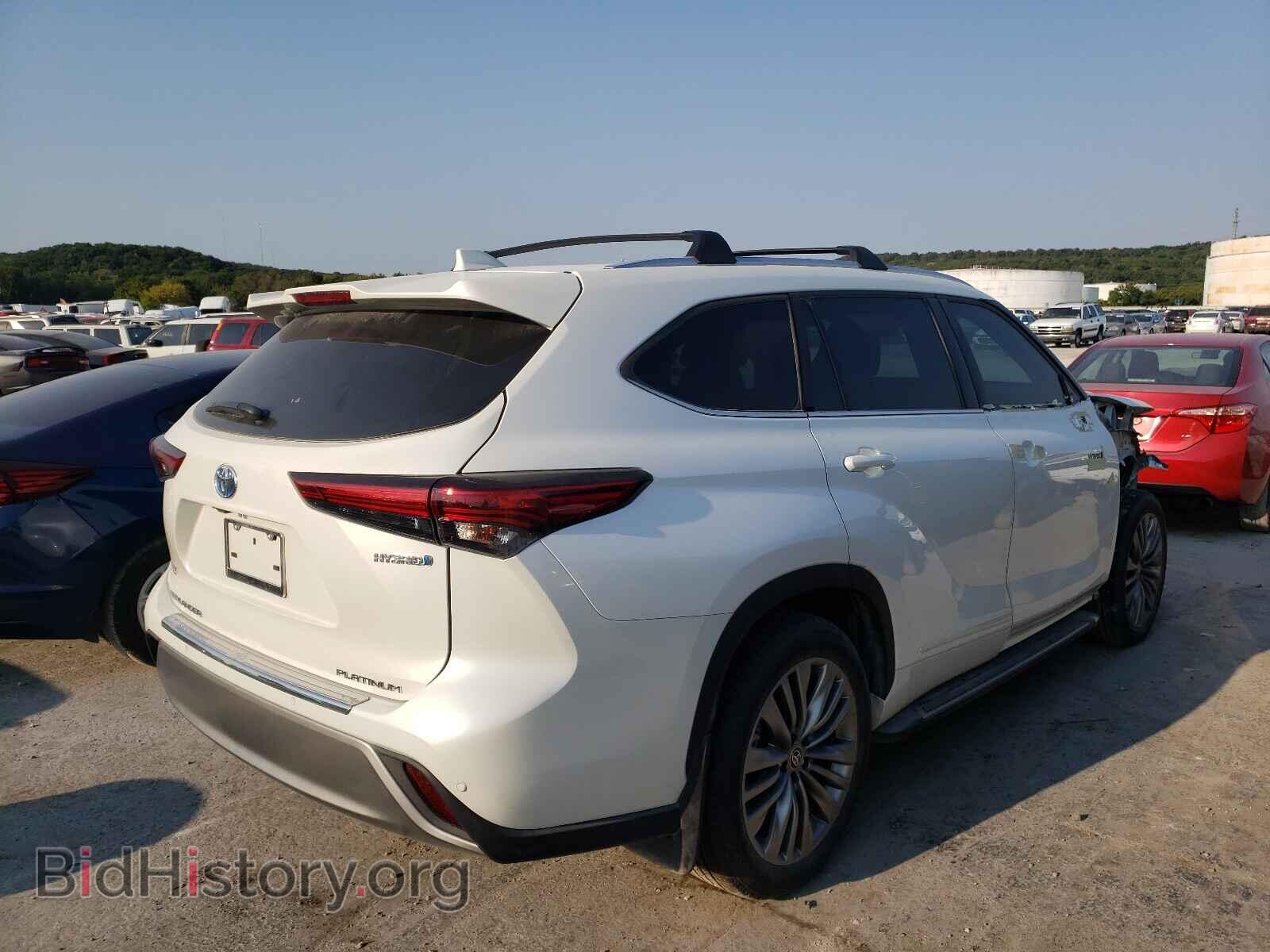 2021 TOYOTA HIGHLANDER - VIN: 5TDFARAH2MS004411 - Фото 4