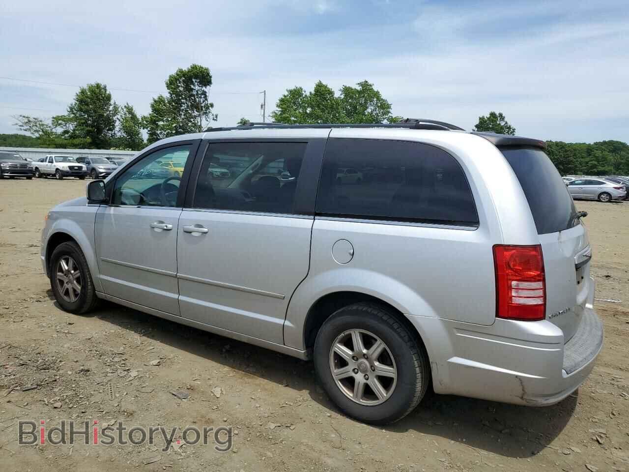 2010 CHRYSLER MINIVAN - VIN: 2A4RR5D11AR206670 - Фото 2