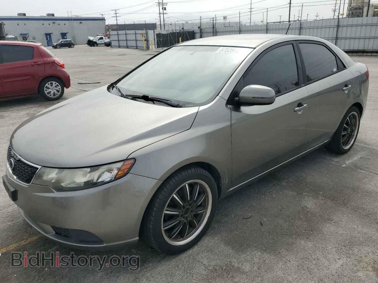 Фотография KNAFU4A22C5638518 - KIA FORTE 2012