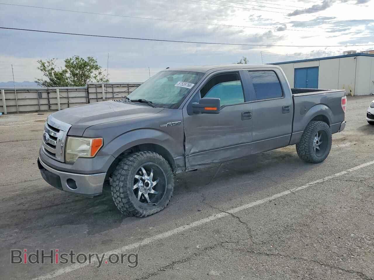 Фотография 1FTFW1CF7BFB77885 - FORD F150 2011