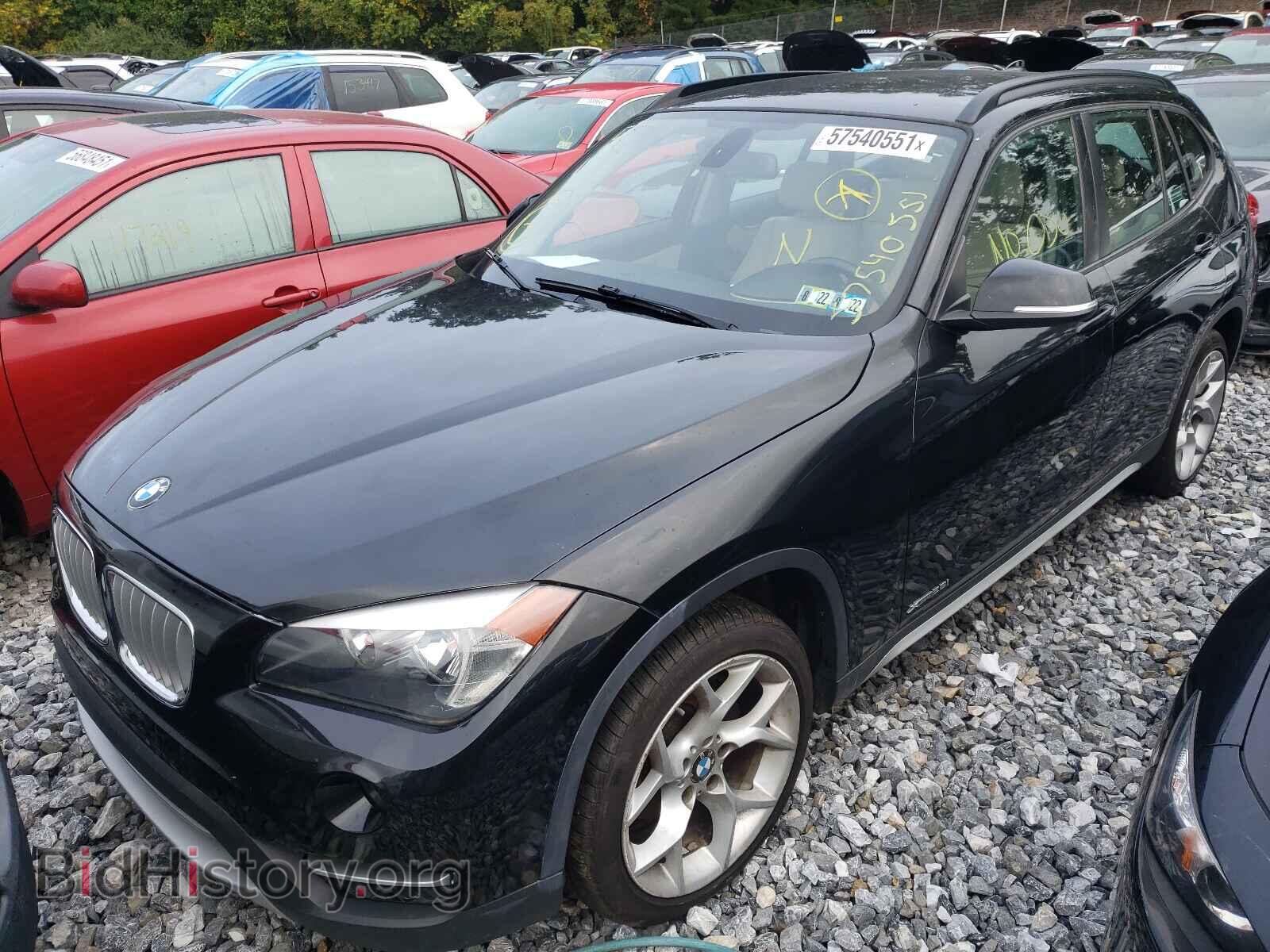 2013 BMW X1 - VIN: WBAVL1C52DVR84607 - Фото 2