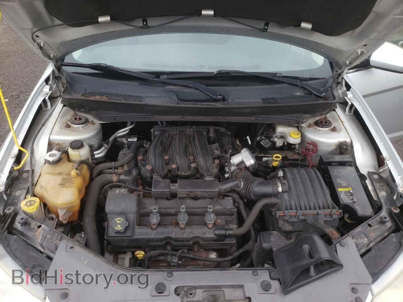 2010 CHRYSLER SEBRING - VIN: 1C3CC5FD3AN233651 - Фото 7