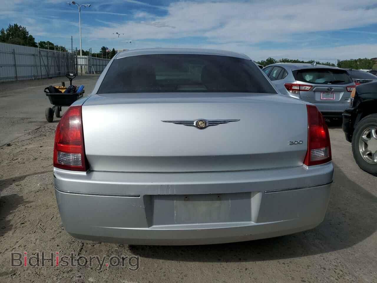 2006 CHRYSLER 300 - VIN: 2C3KA53G16H487634 - Фото 6