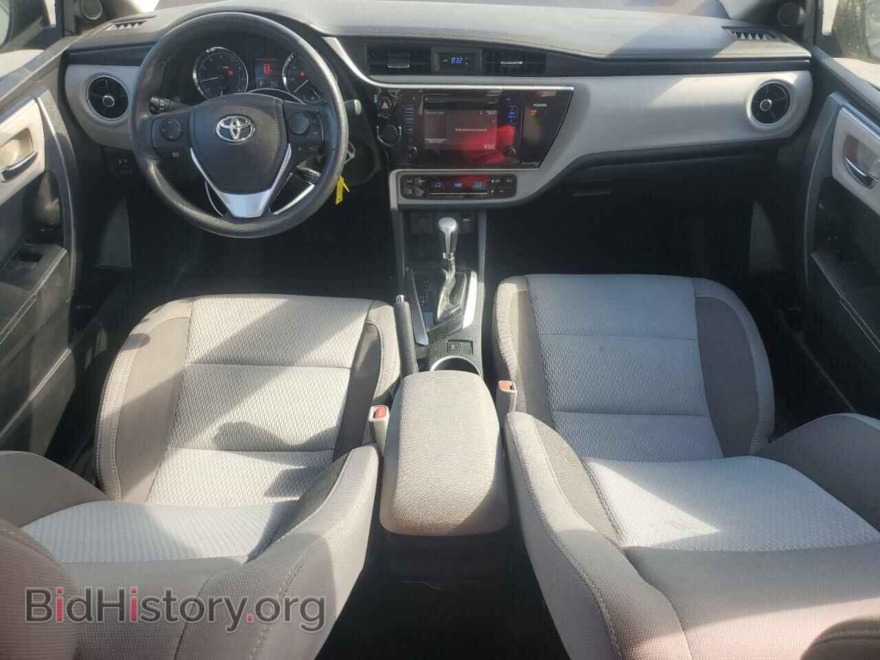 2017 TOYOTA COROLLA - VIN: 2T1BURHE0HC873279 - Фото 8