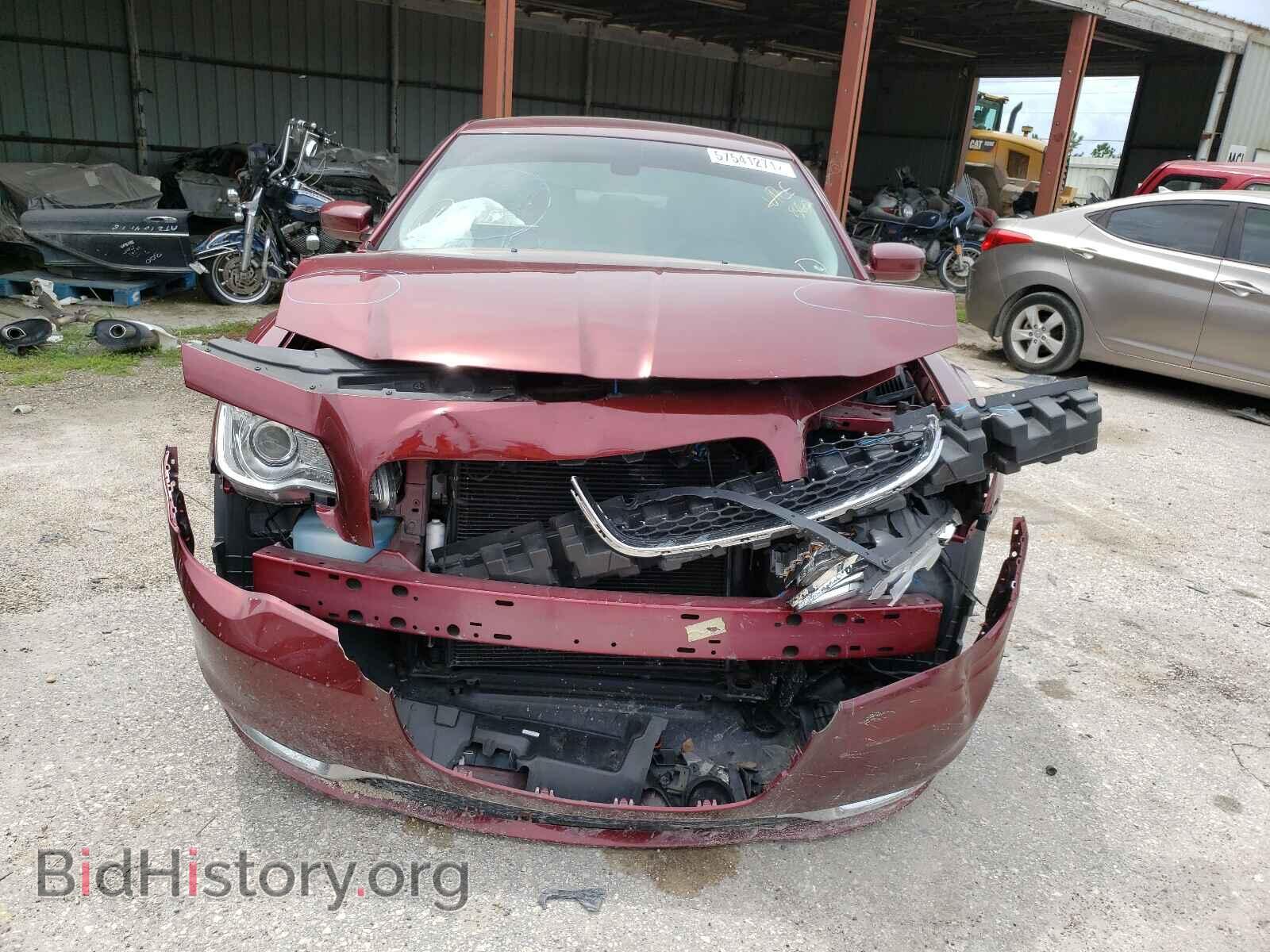 2015 CHRYSLER 300 - VIN: 2C3CCAAG0FH893902 - Фото 9