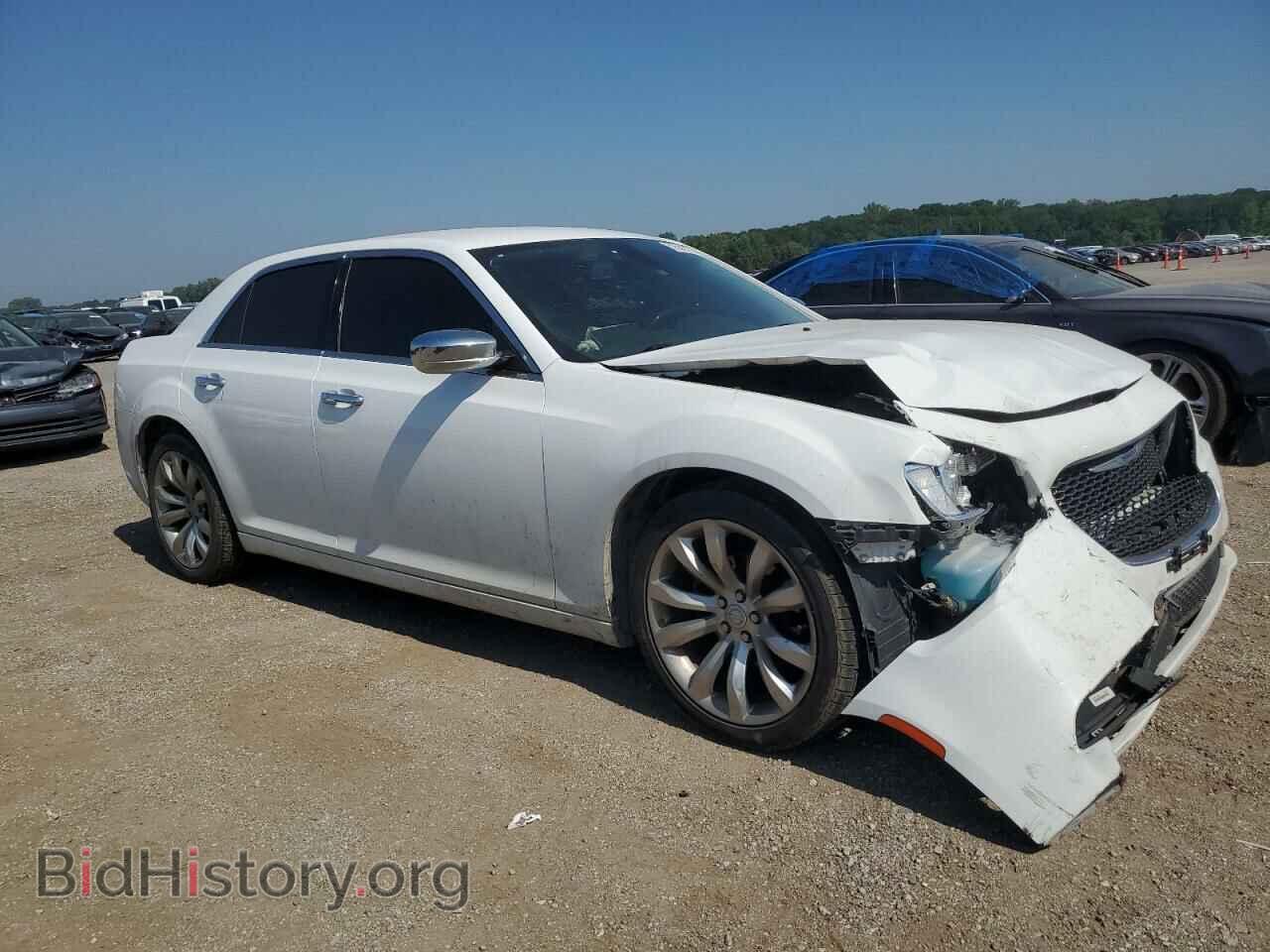 2019 CHRYSLER 300 - VIN: 2C3CCAEG5KH687236 - Фото 4