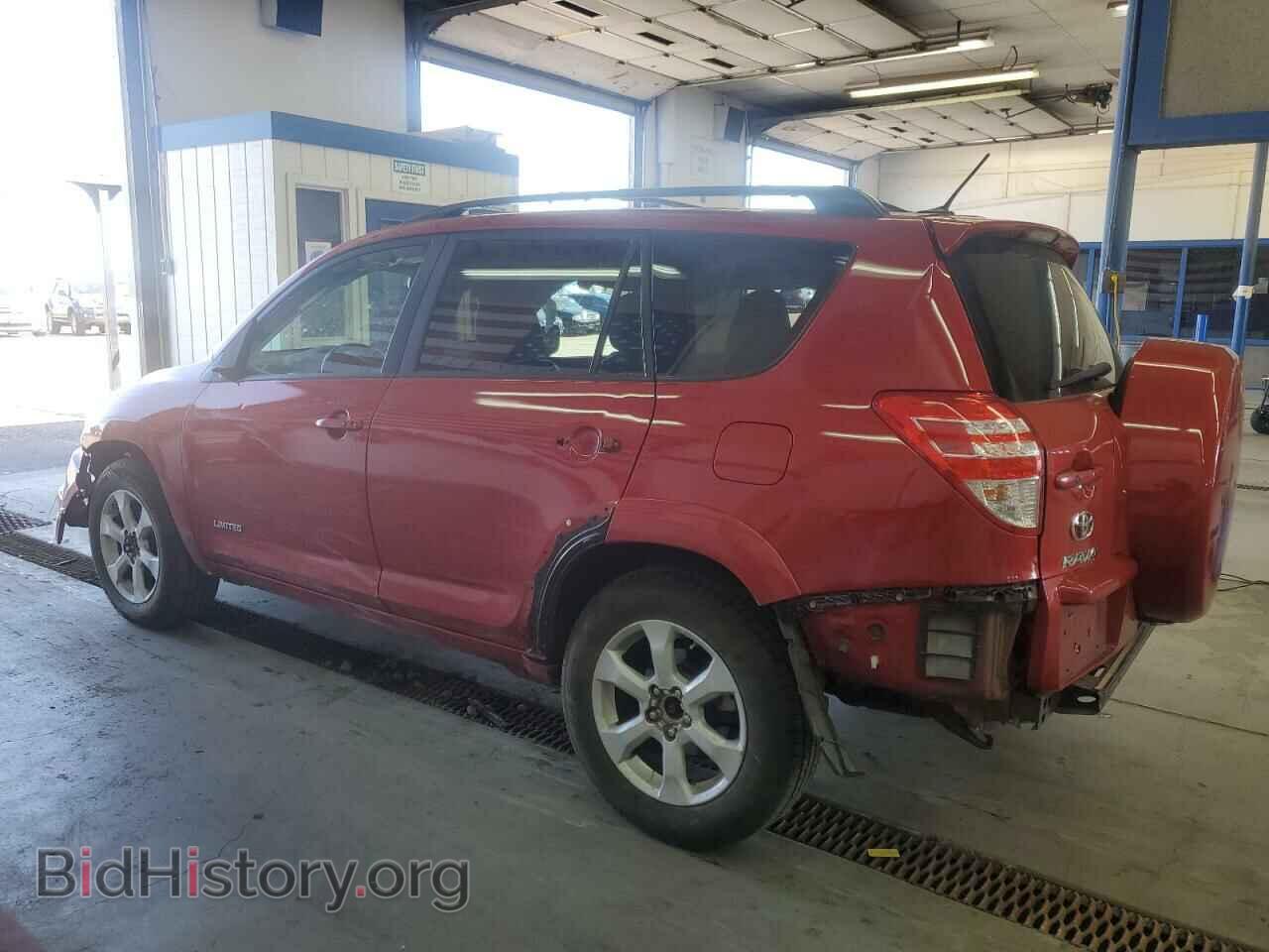 2011 TOYOTA RAV4 - VIN: 2T3DF4DV0BW155546 - Фото 2