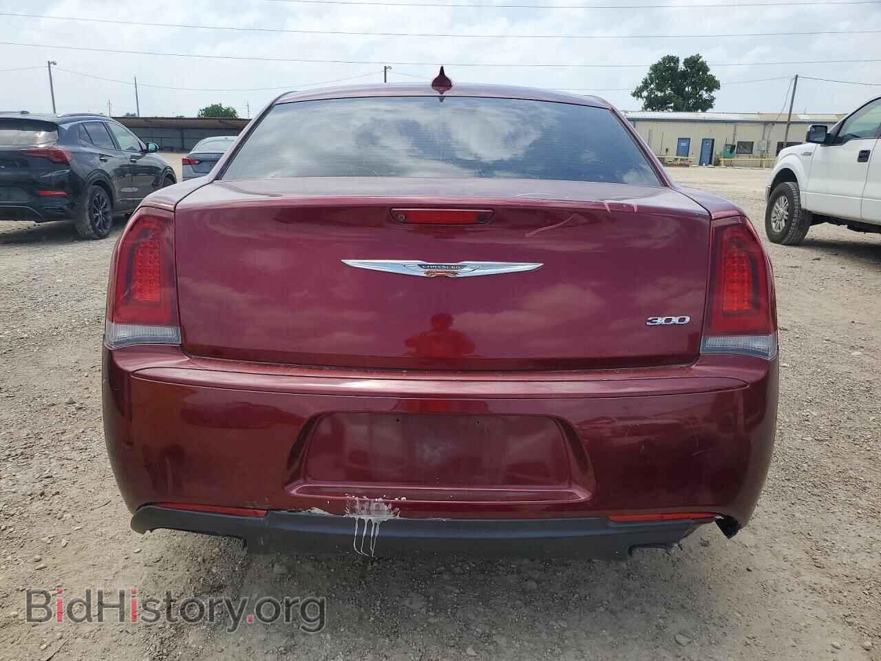2019 CHRYSLER 300 - VIN: 2C3CCAAG1KH745879 - Фото 6