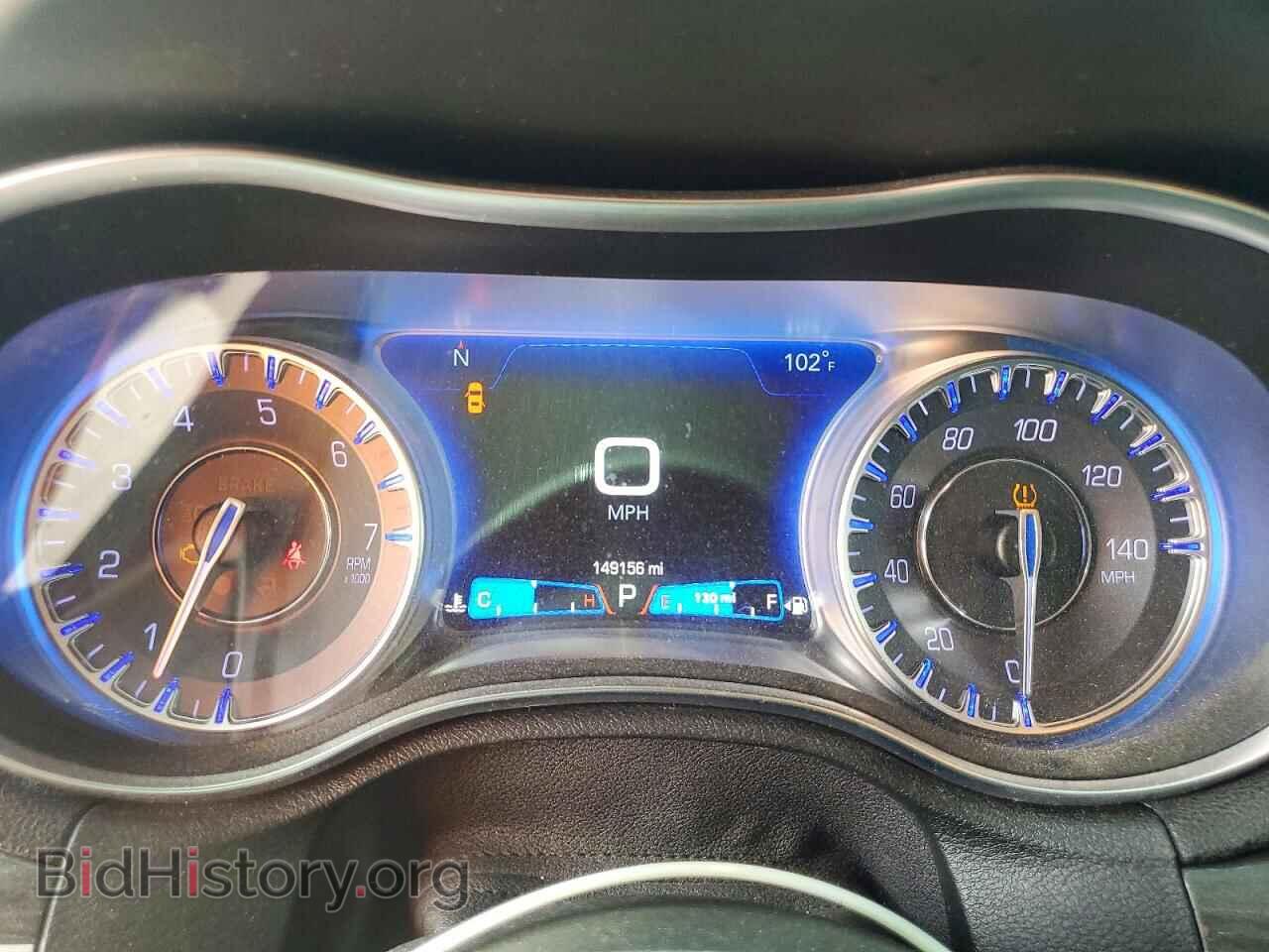 2019 CHRYSLER 300 - VIN: 2C3CCAAG1KH745879 - Фото 9