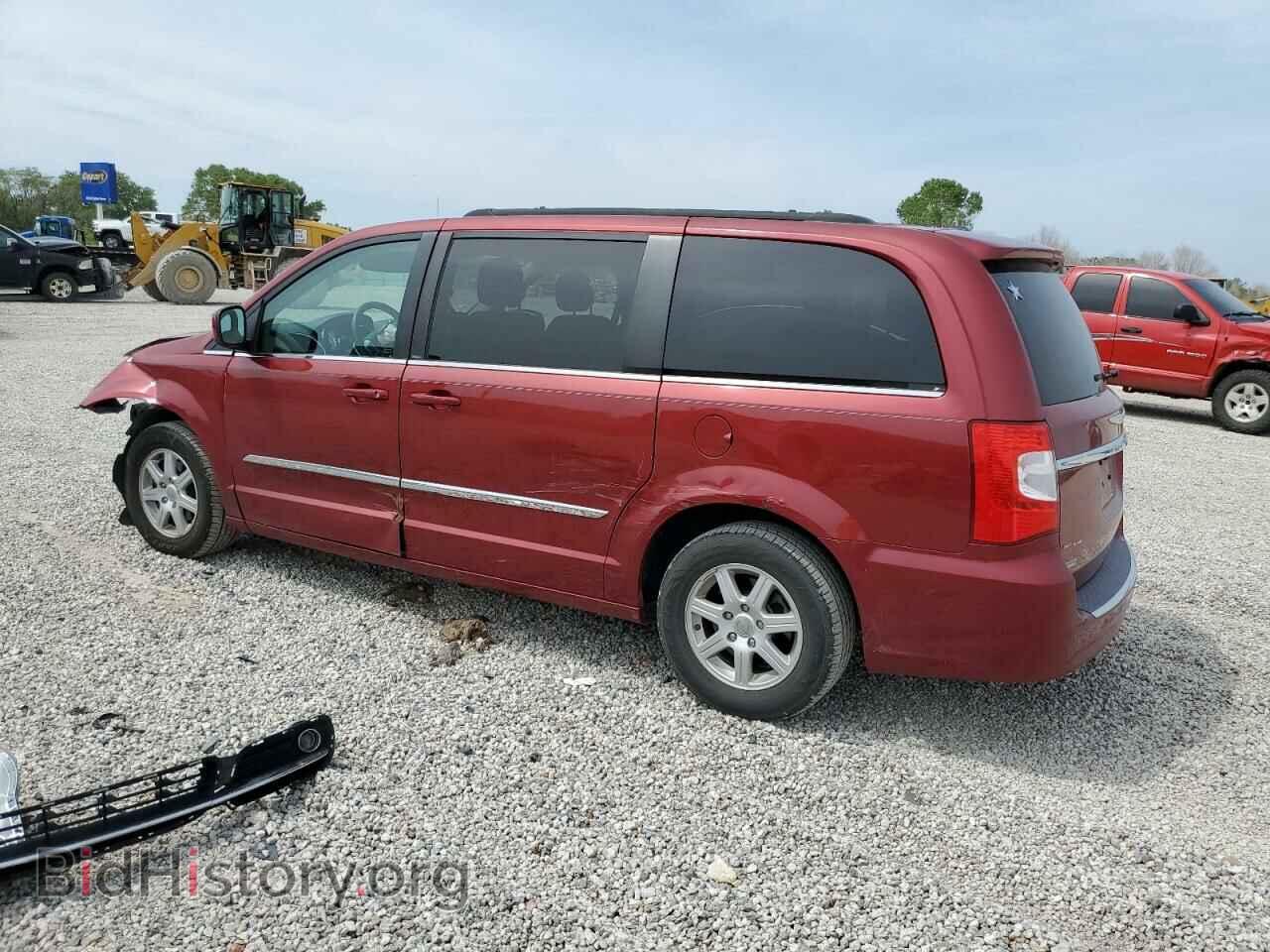 2011 CHRYSLER All Models - VIN: 2A4RR5DG1BR685906 - Photo 2