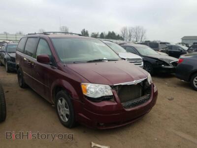 2008 Chrysler MINIVAN Town & COU, бордовый — VIN 2A8HR54P48R767650, Copart