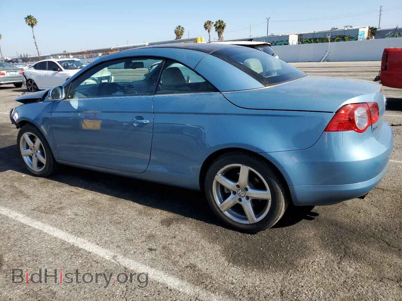 2007 VOLKSWAGEN EOS - VIN: WVWDA71F57V029579 - Фото 2