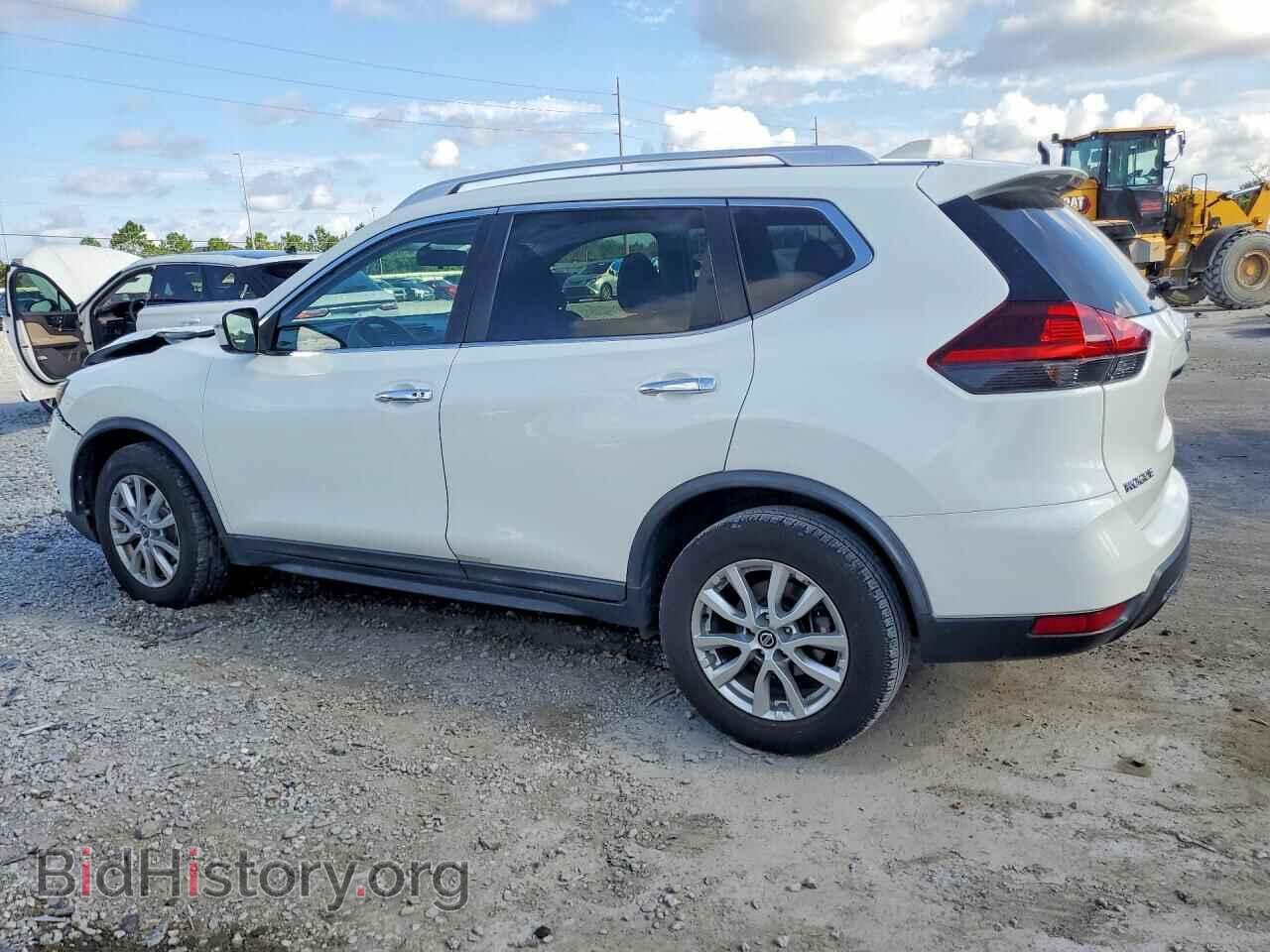 2018 NISSAN ROGUE - VIN: KNMAT2MT0JP589717 - Фото 2