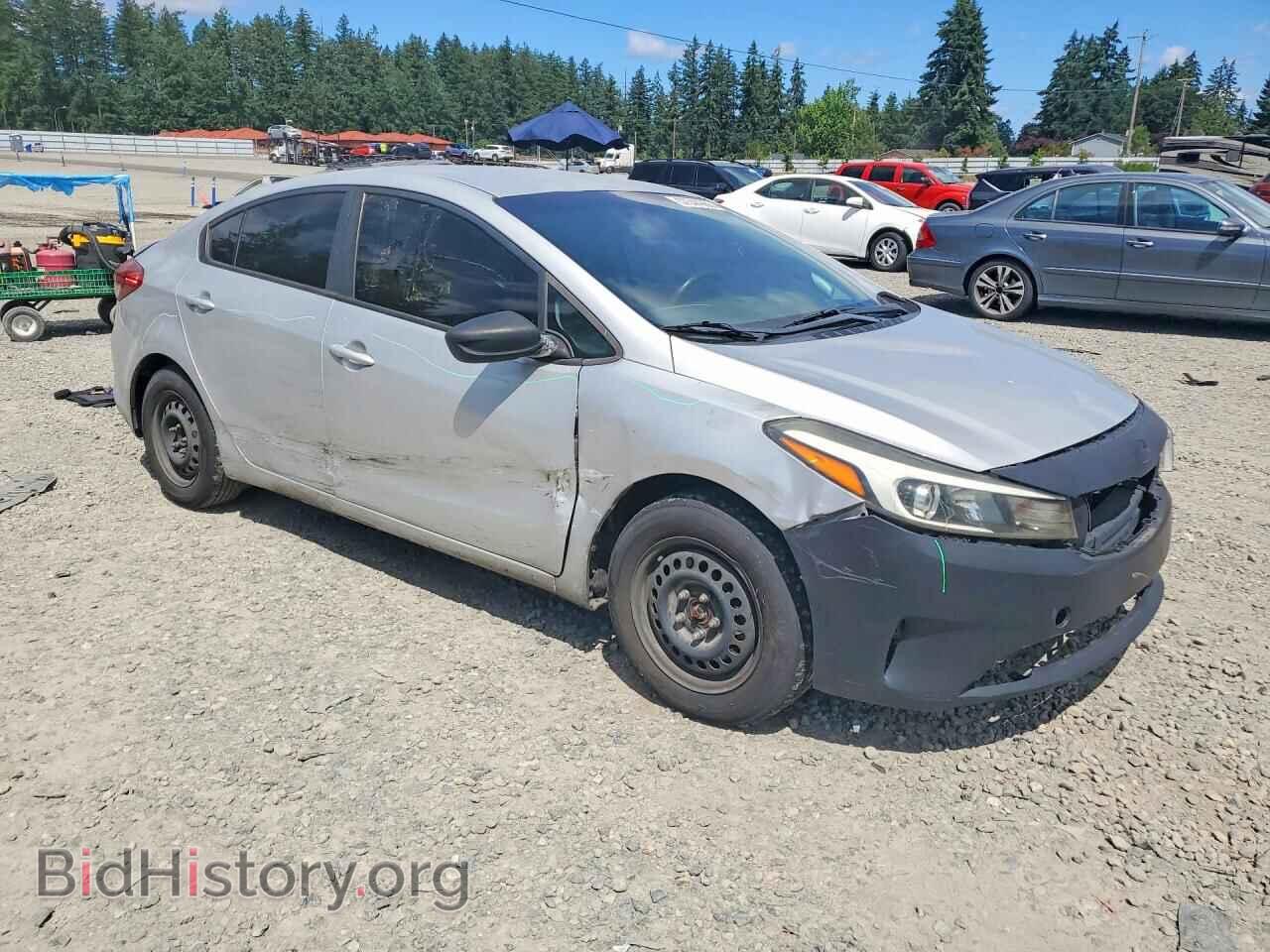 2017 KIA FORTE - VIN: 3KPFK4A72HE139511 - Фото 4