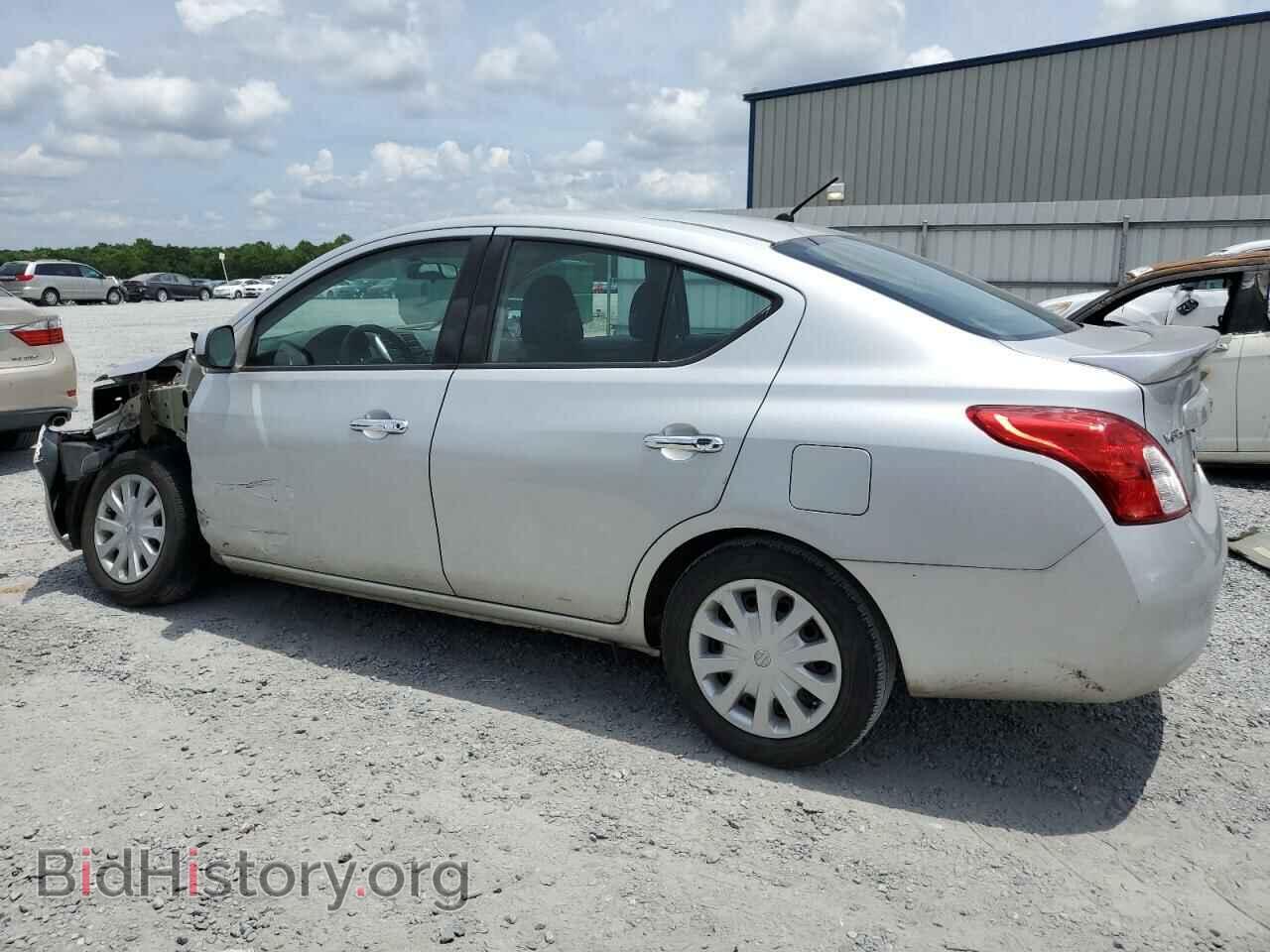 2014 NISSAN VERSA - VIN: 3N1CN7AP4EL863318 - Фото 2