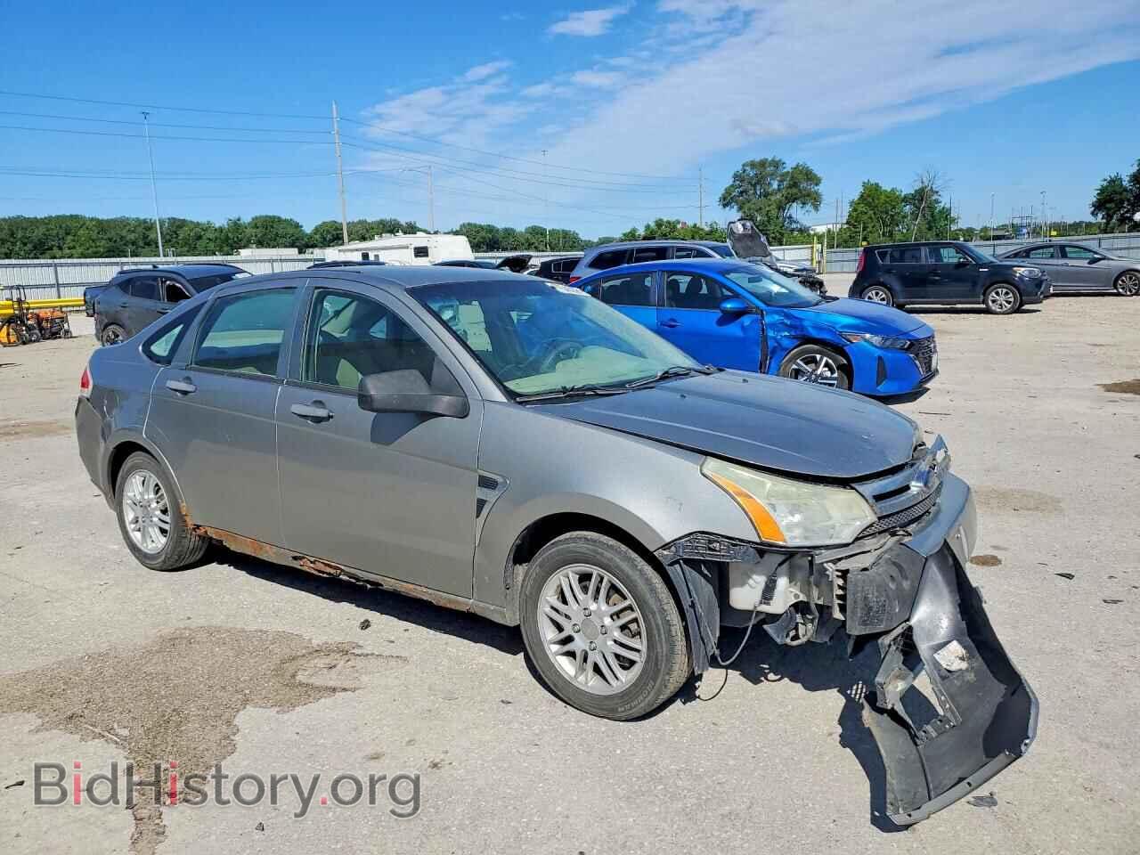 2008 FORD FOCUS - VIN: 1FAHP35N68W230404 - Photo 4