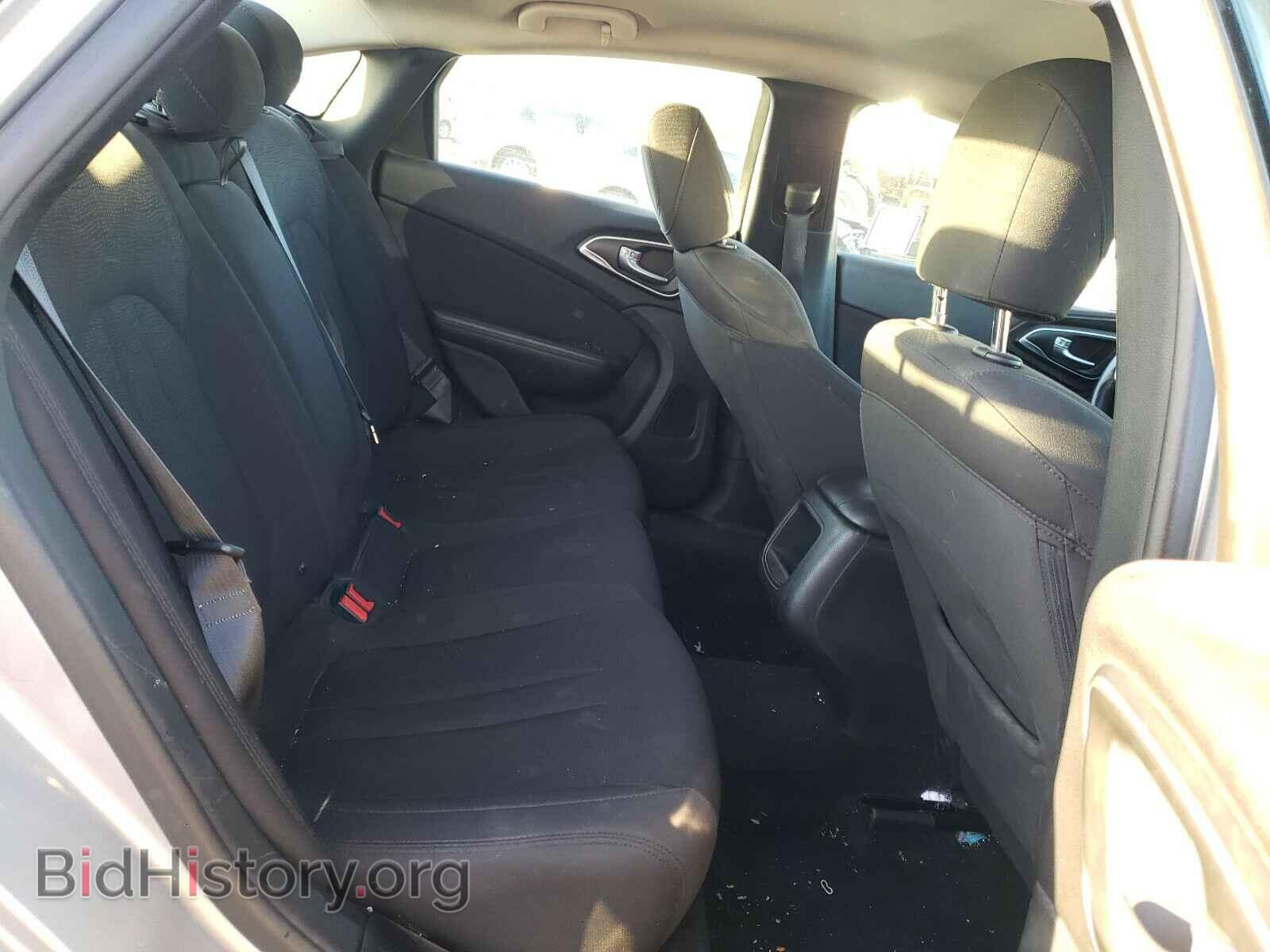 2015 CHRYSLER 200 - VIN: 1C3CCCAB2FN688847 - Фото 6