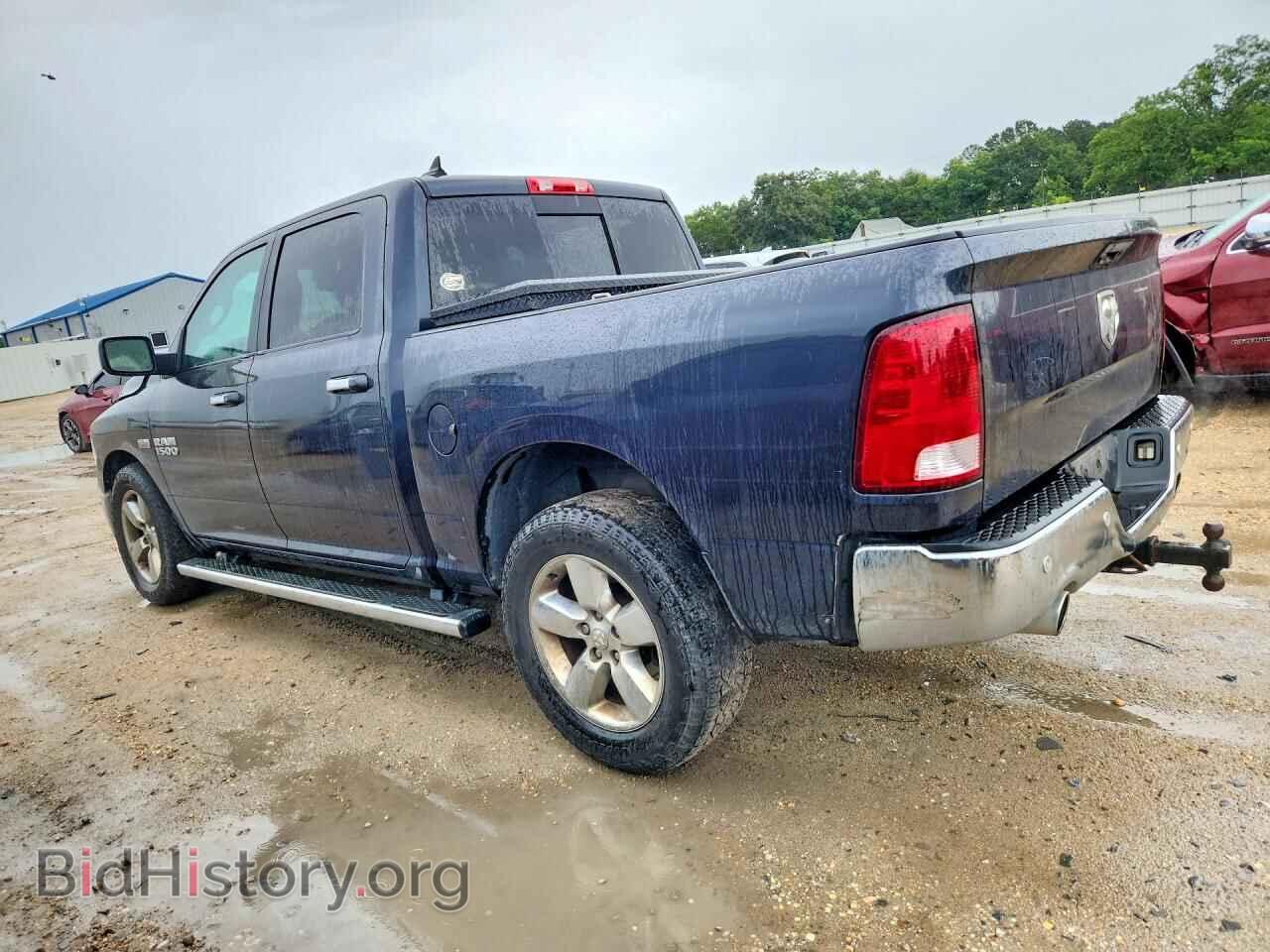2018 RAM 1500 - VIN: 1C6RR6LT5JS350243 - Photo 2