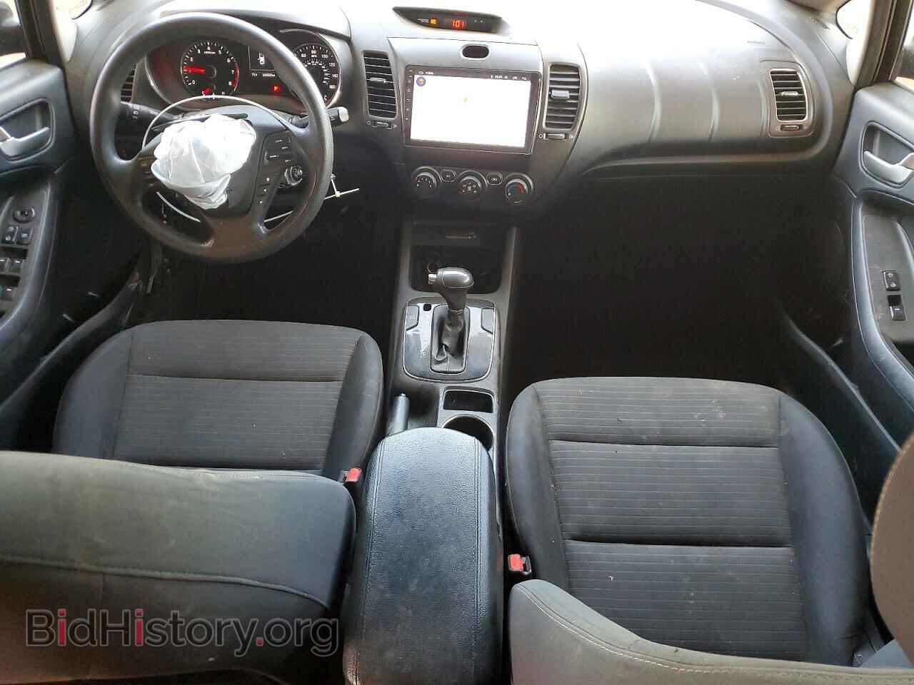 2017 KIA FORTE - VIN: 3KPFL4A78HE059420 - Photo 8