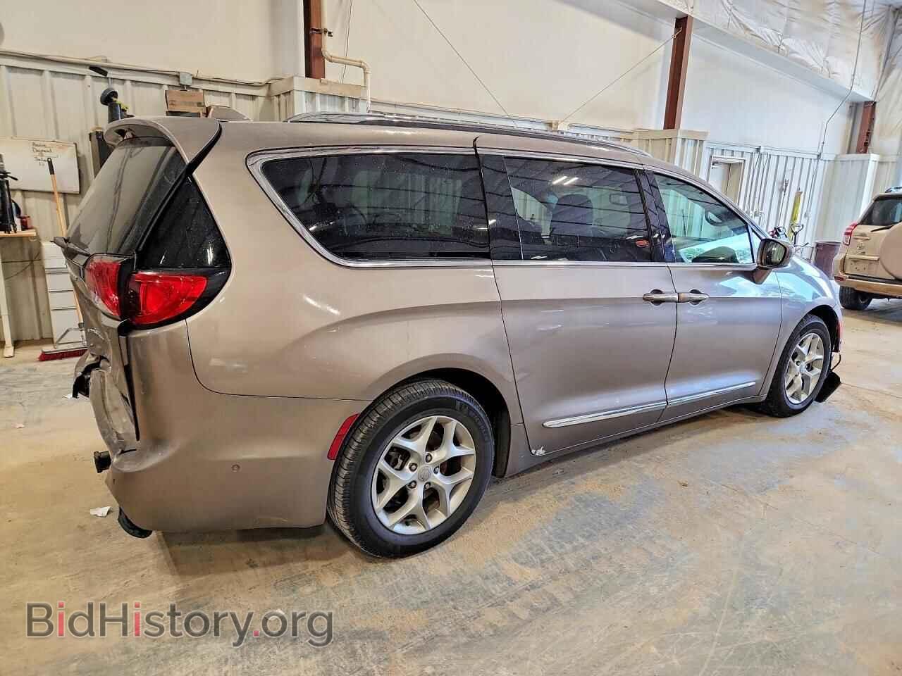 2017 CHRYSLER PACIFICA - VIN: 2C4RC1EG1HR669048 - Photo 3