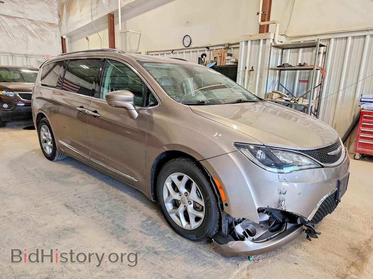 2017 CHRYSLER PACIFICA - VIN: 2C4RC1EG1HR669048 - Photo 4