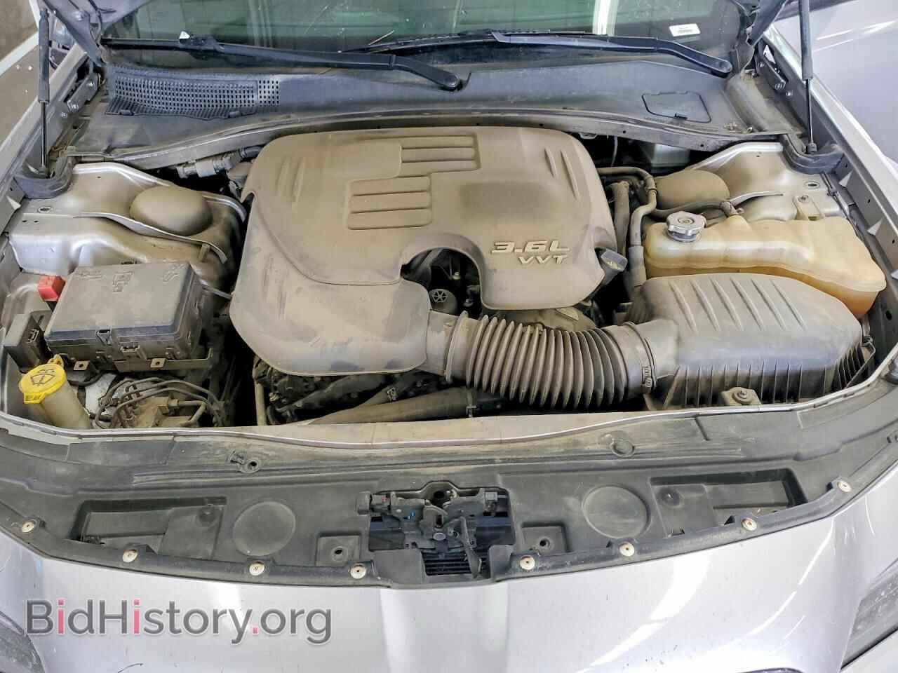 2018 CHRYSLER 300 - VIN: 2C3CCAGG3JH293746 - Фото 11