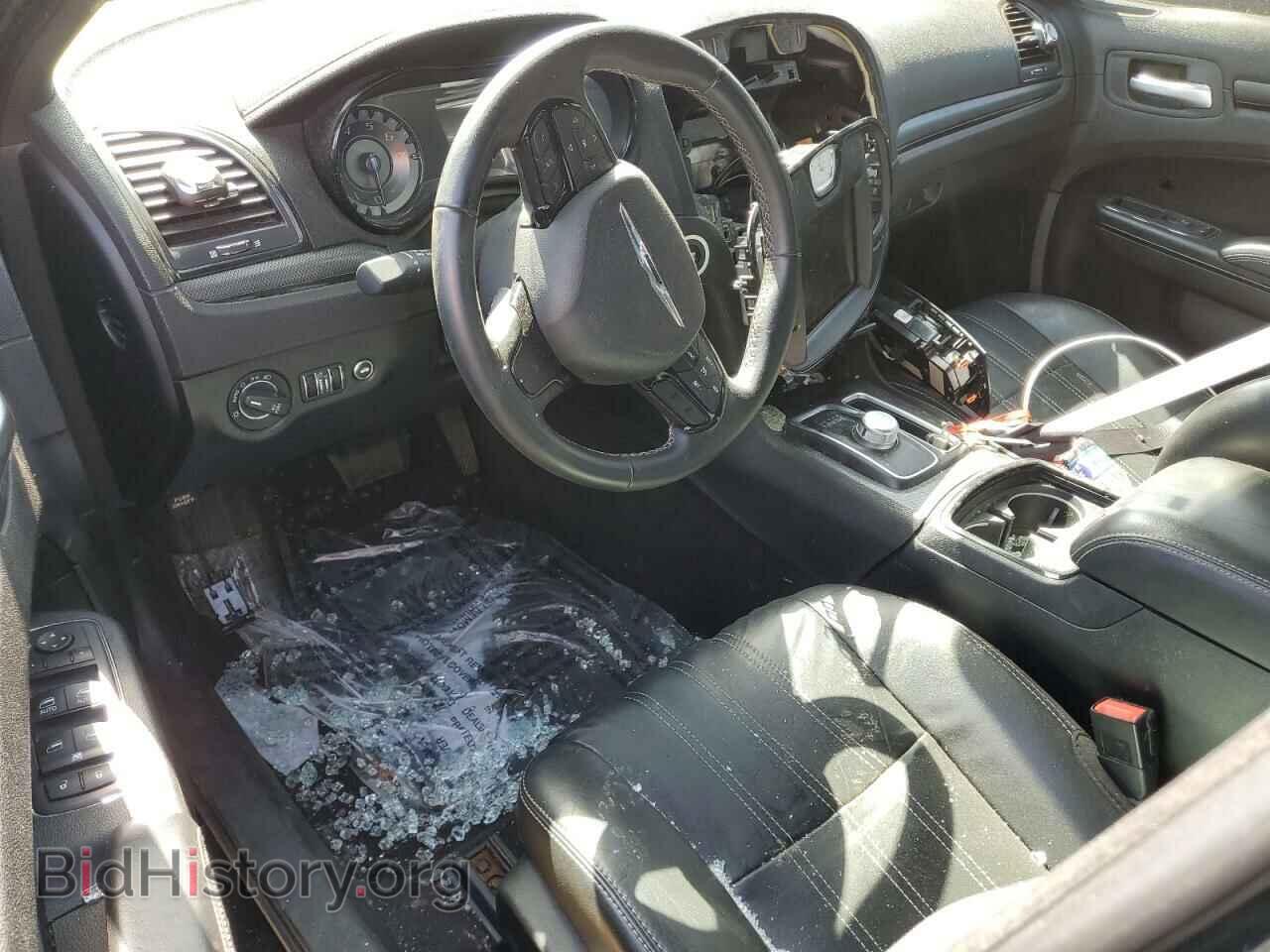 2016 CHRYSLER 300 - VIN: 2C3CCAGG4GH304763 - Фото 8