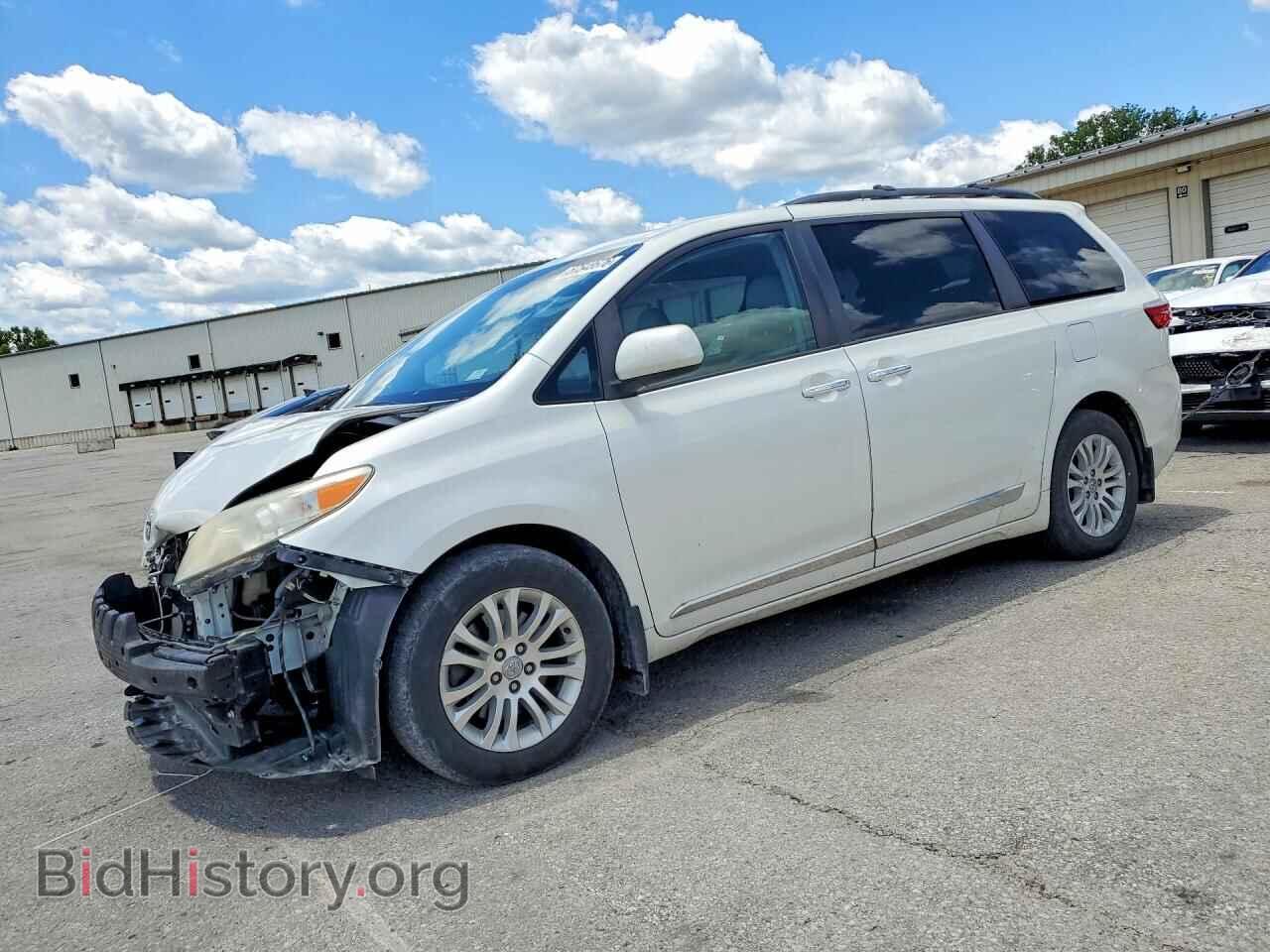 Фотография 5TDYZ3DC7HS849615 - TOYOTA SIENNA 2017