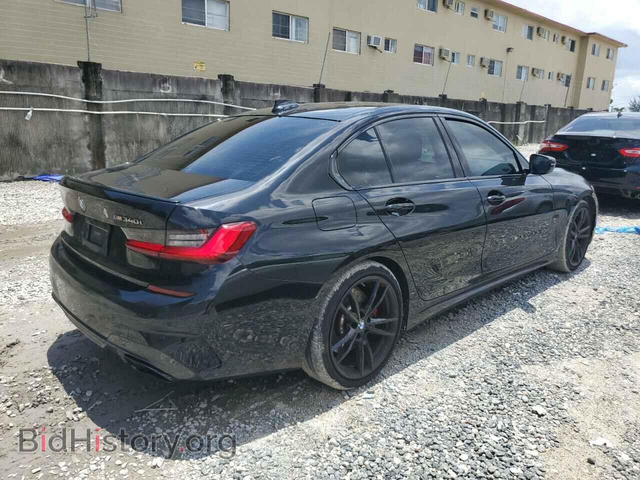 2021 BMW M3 - VIN: 3MW5U7J08M8B52411 - Photo 3