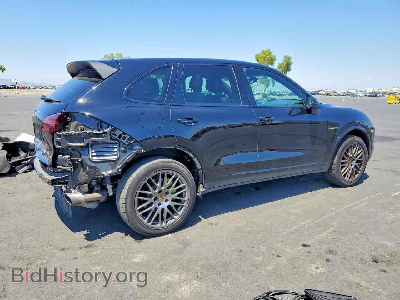 2018 PORSCHE CAYENNE - VIN: WP1AE2A22JLA72530 - Фото 3