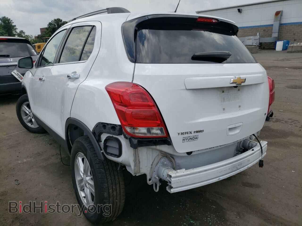 2017 CHEVROLET TRAX - VIN: 3GNCJPSB6HL233257 - Фото 3