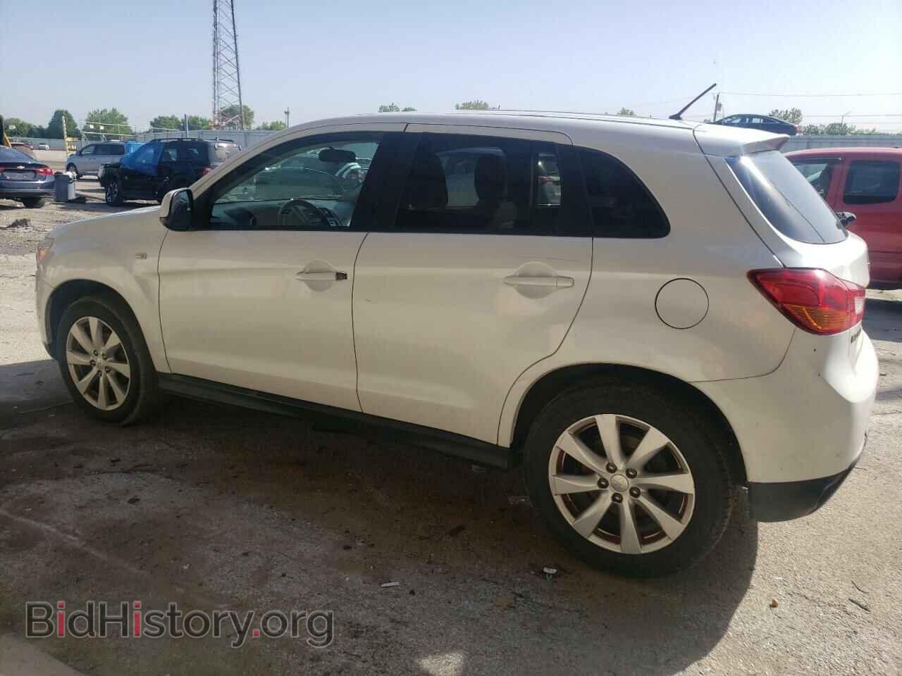 2014 MITSUBISHI OUTLANDER - VIN: 4A4AP3AU4EE008656 - Фото 2