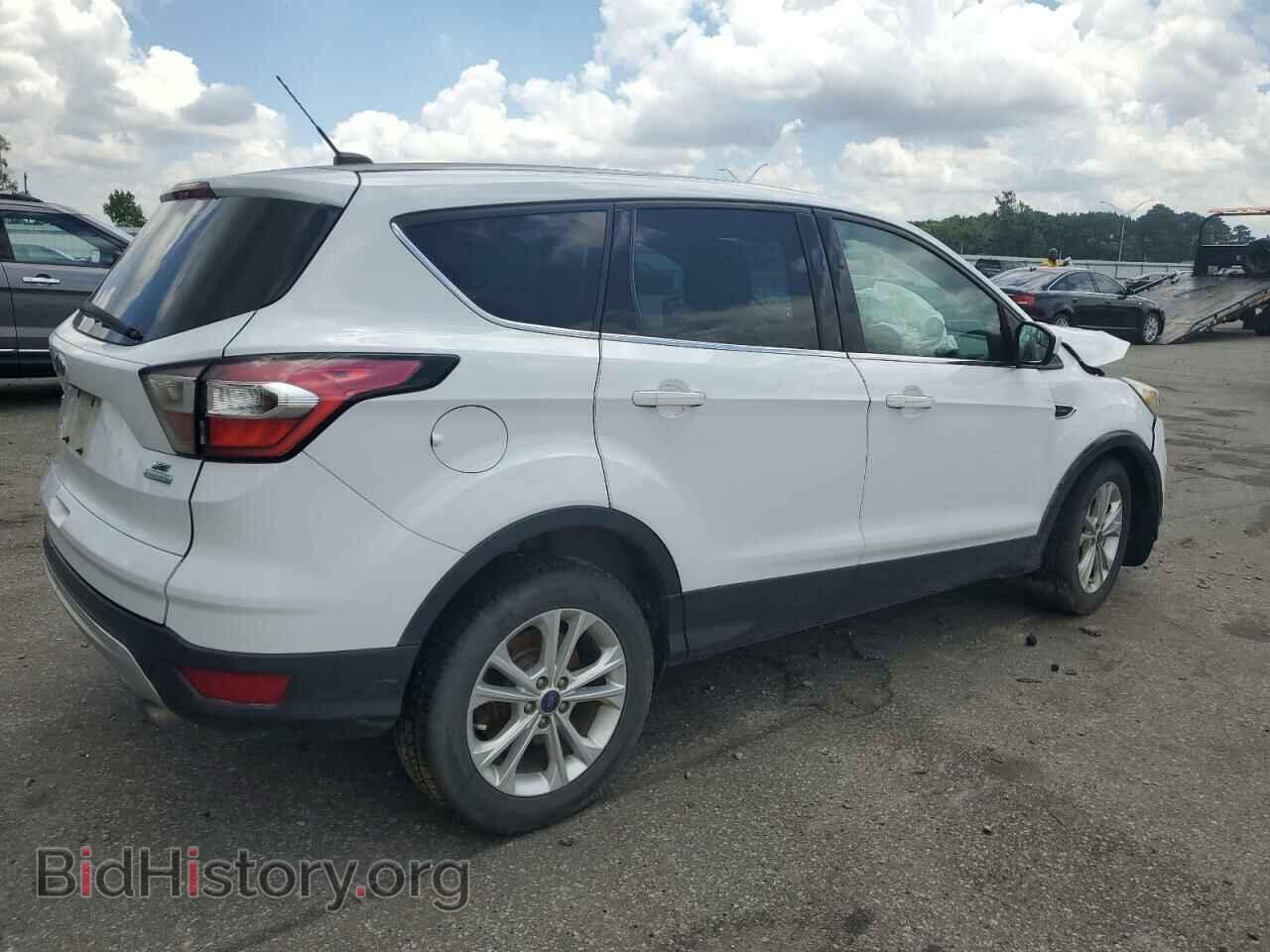 2017 FORD ESCAPE - VIN: 1FMCU0GD8HUC71799 - Фото 3