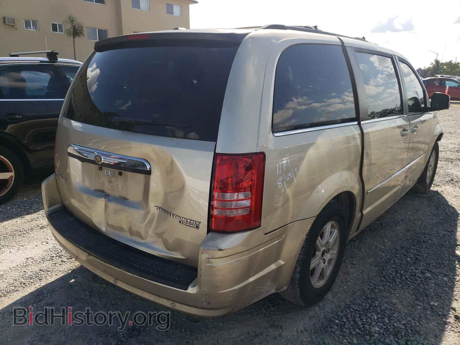 2010 CHRYSLER MINIVAN - VIN: 2A4RR8DX3AR495637 - Фото 4
