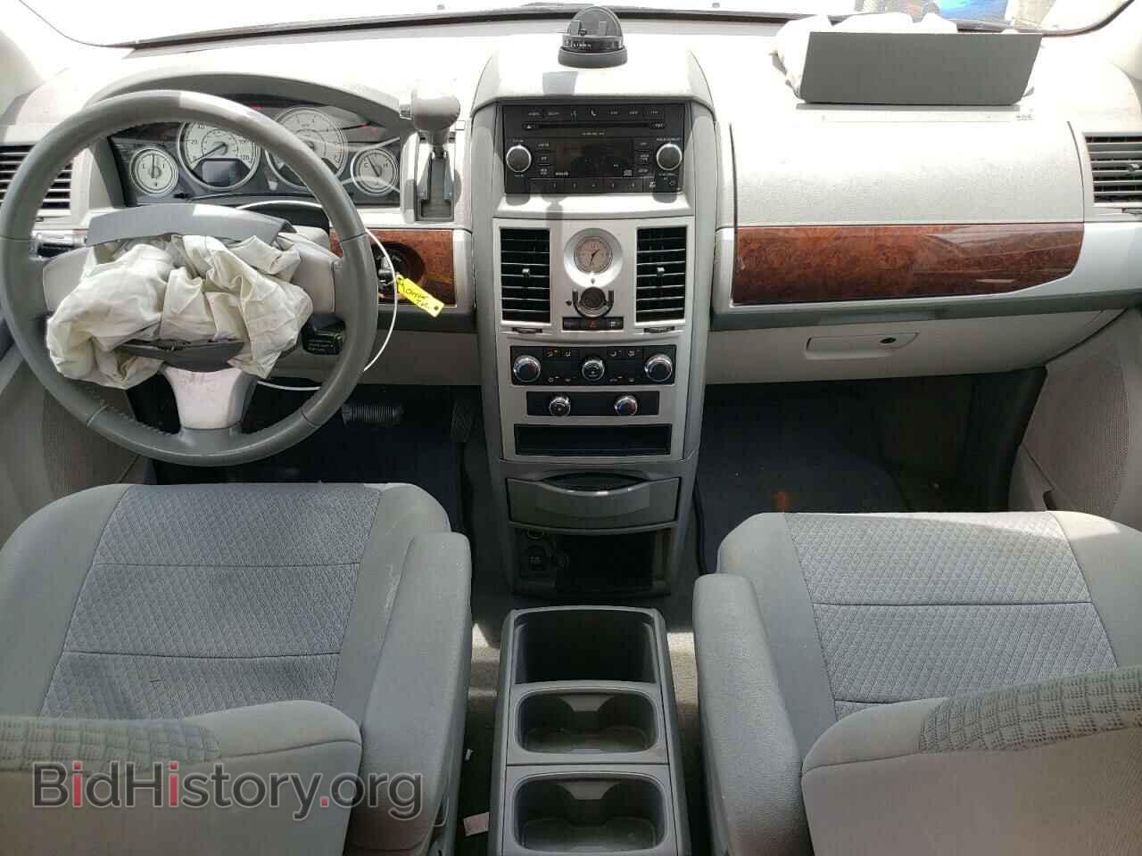 2010 CHRYSLER MINIVAN - VIN: 2A4RR5D14AR336944 - Photo 8