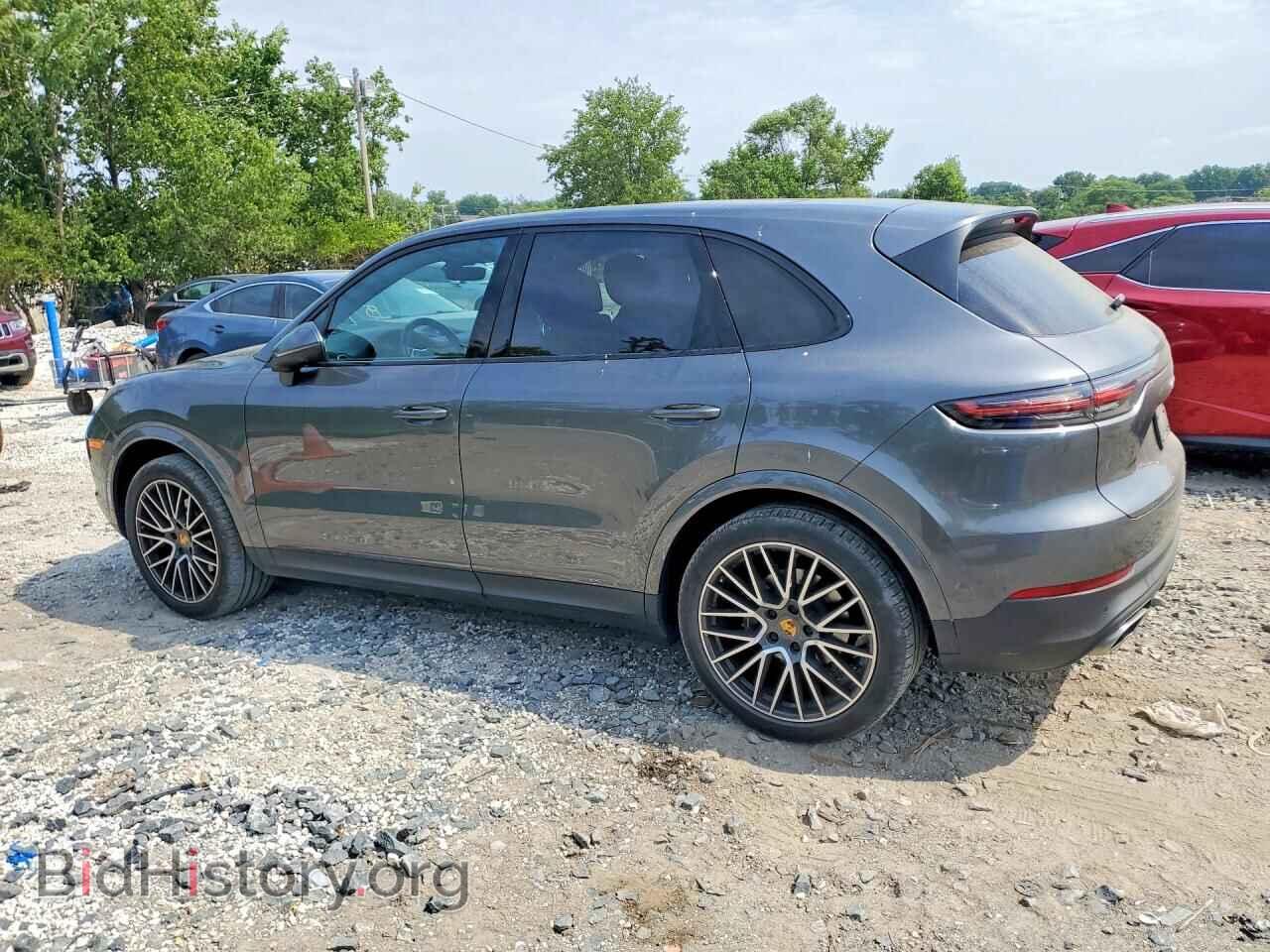 2020 PORSCHE CAYENNE - VIN: WP1AA2AY5LDA01948 - Photo 2