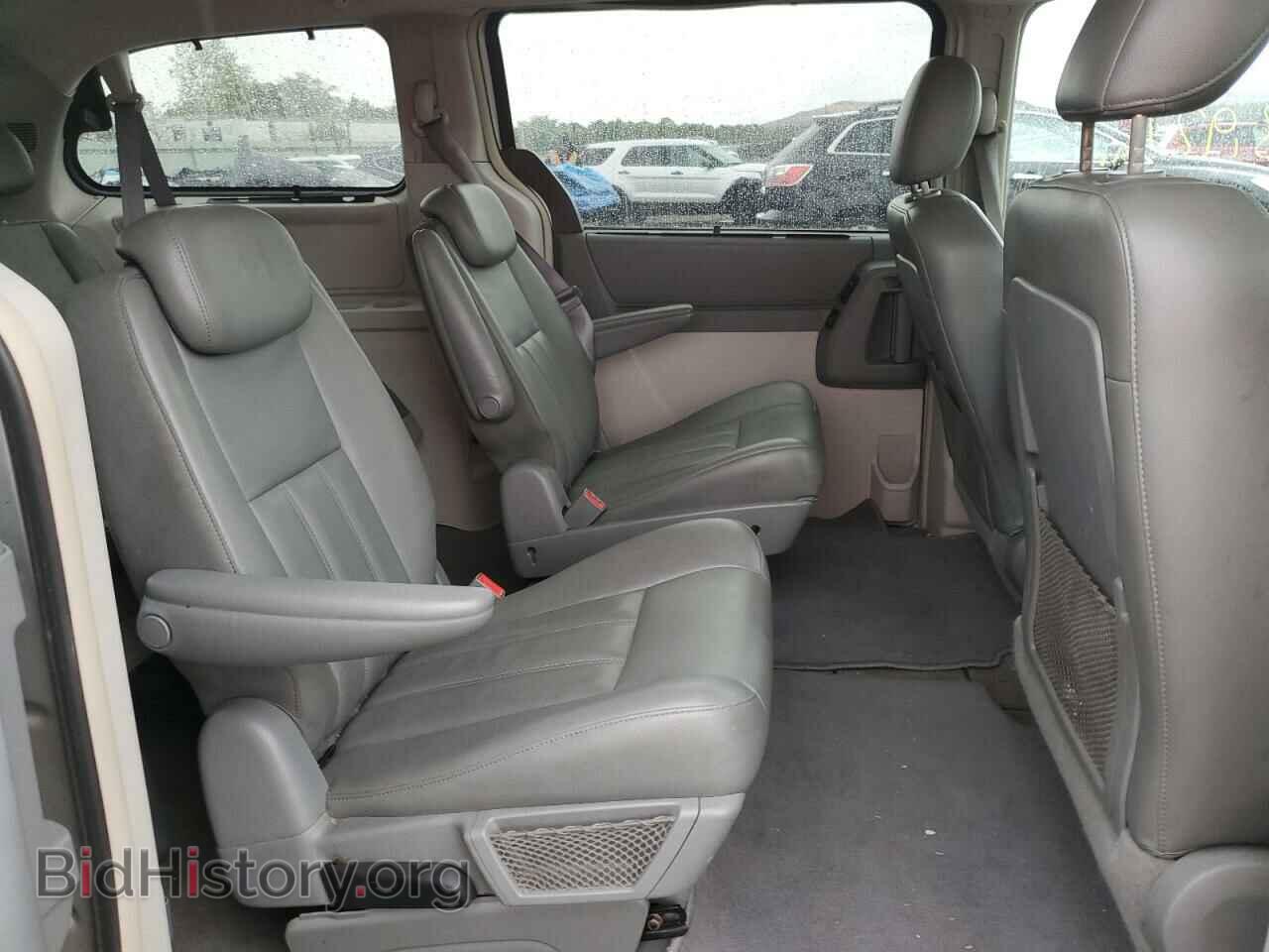 2010 CHRYSLER MINIVAN - VIN: 2A4RR5D18AR188894 - Photo 6