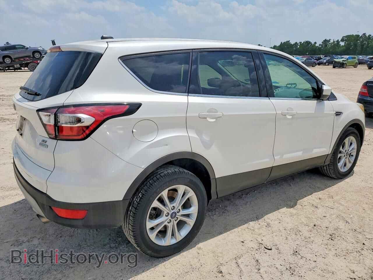 2017 FORD ESCAPE - VIN: 1FMCU0GD4HUC72559 - Фото 3