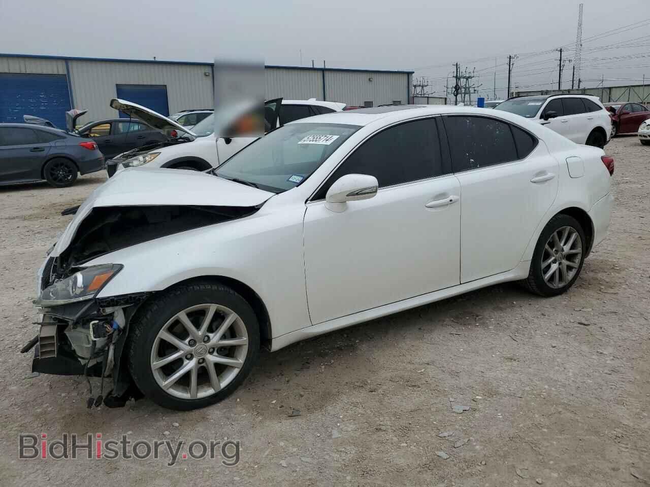Photo JTHCF5C29B5052429 - LEXUS IS 2011