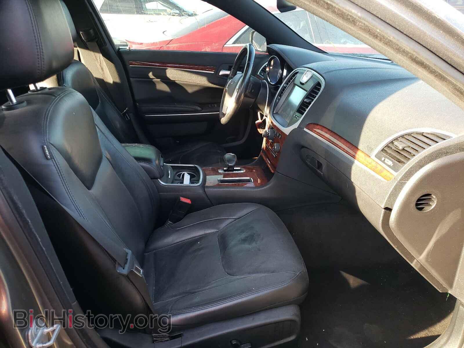 2012 CHRYSLER 300 - VIN: 2C3CCACG0CH198375 - Фото 5