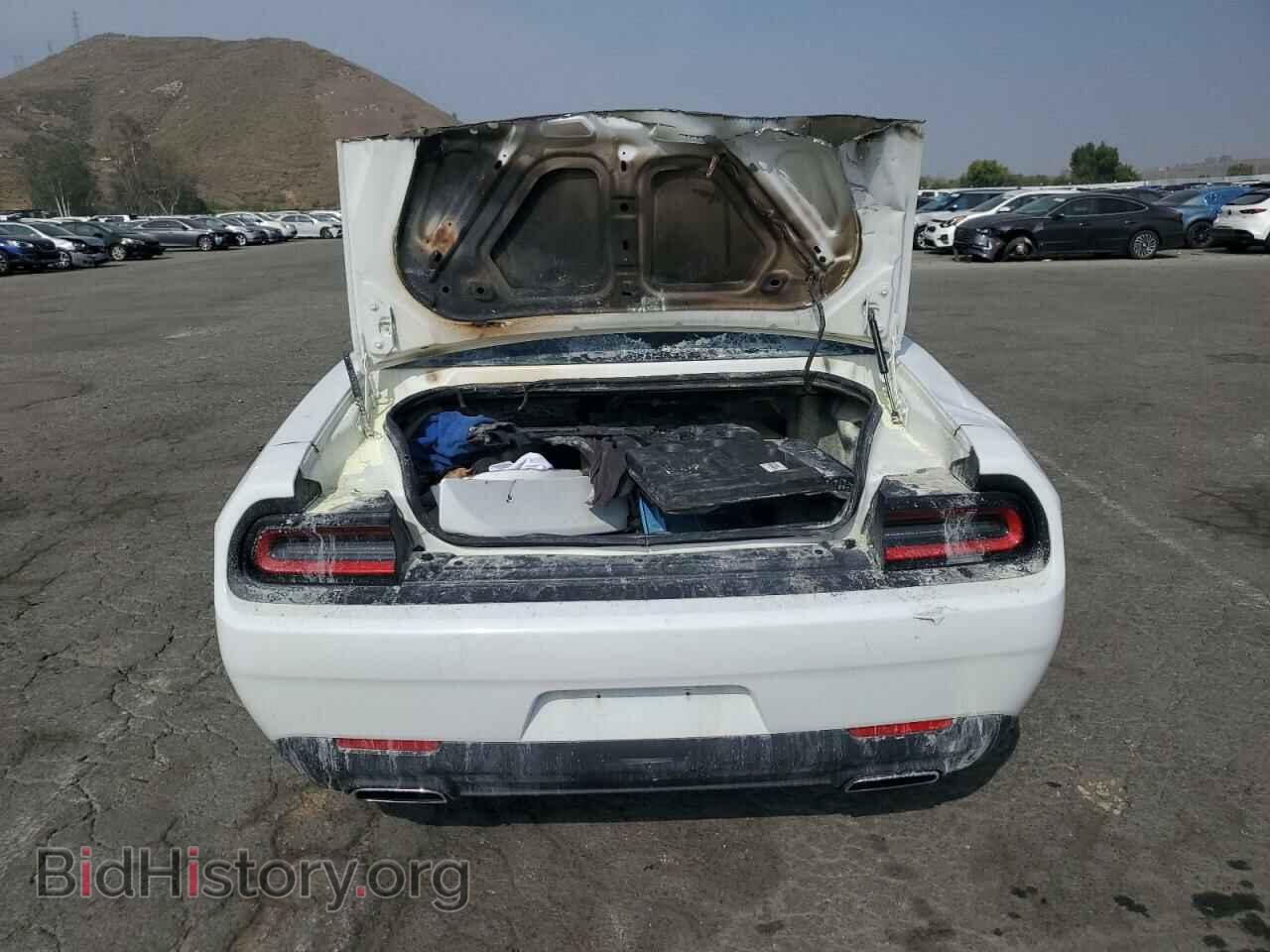 2016 DODGE CHALLENGER - VIN: 2C3CDZAG8GH225732 - Фото 6