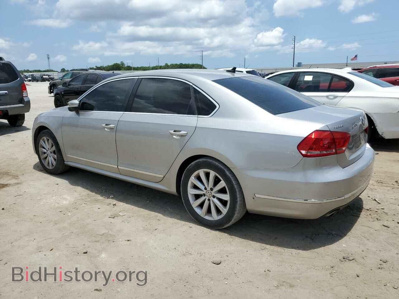 2013 VOLKSWAGEN PASSAT - VIN: 1VWCH7A34DC040817 - Фото 2