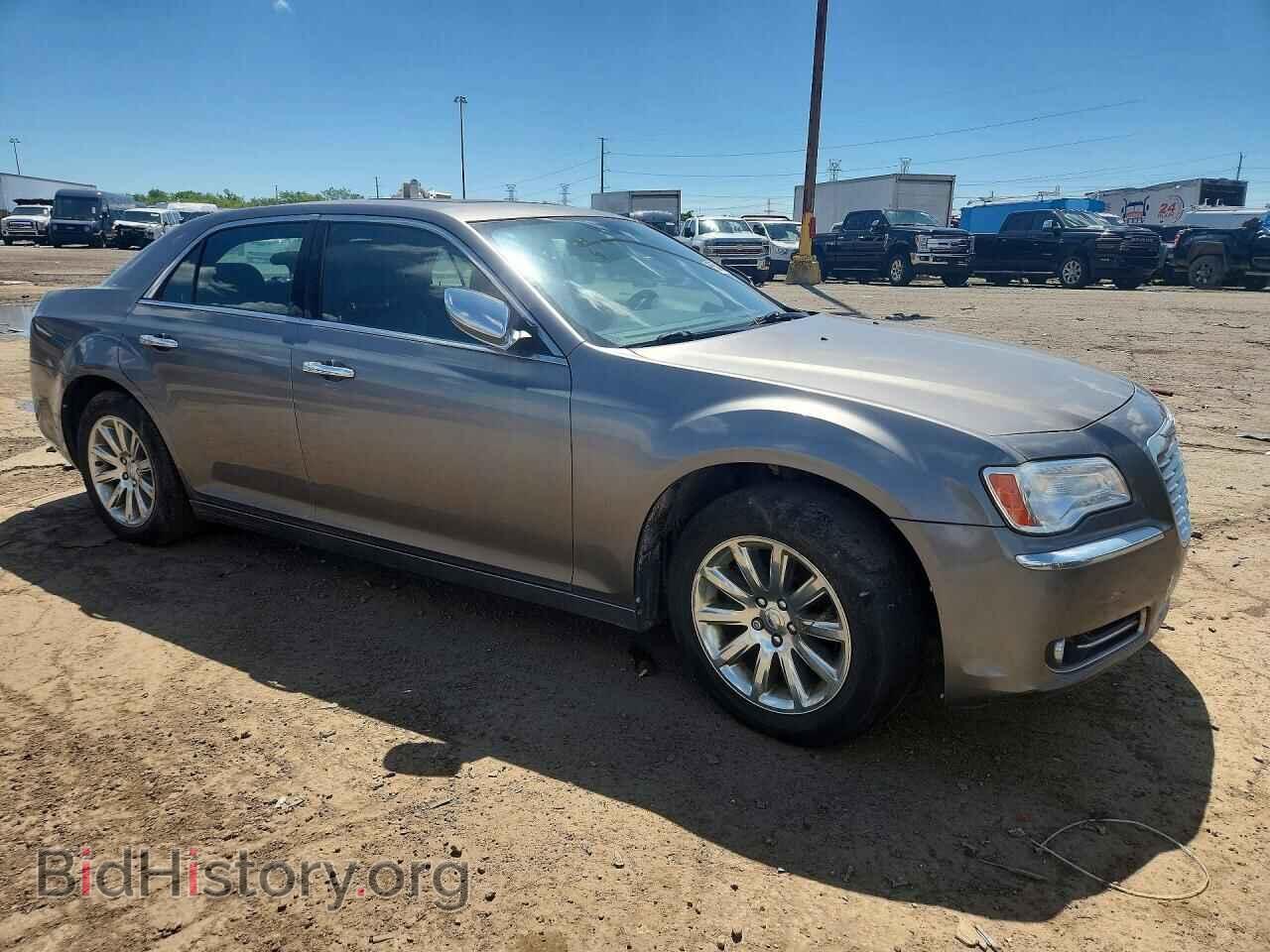 2011 CHRYSLER 300 - VIN: 2C3CA5CG4BH582736 - Фото 4